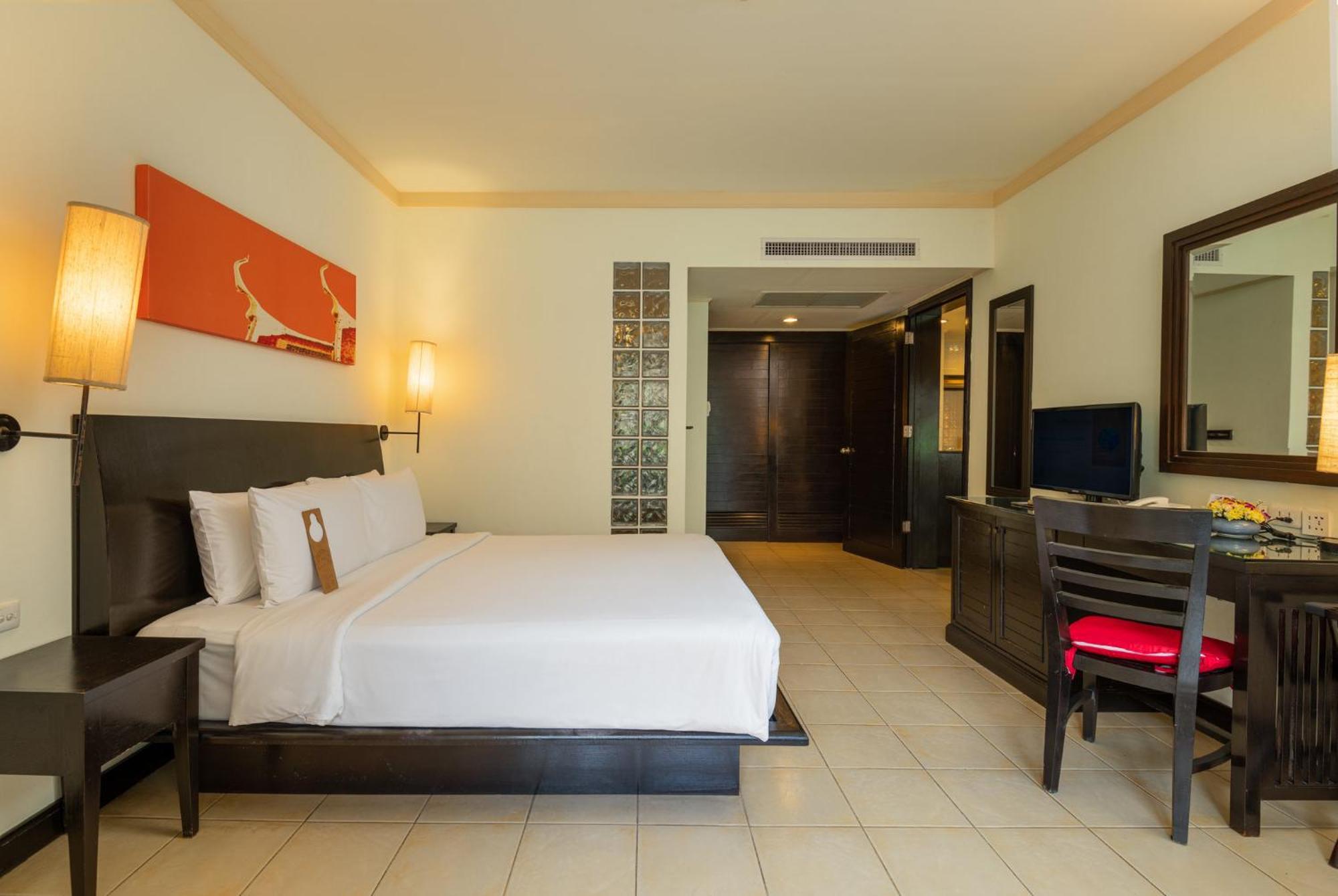 Hotel Centara Phuket 4*
