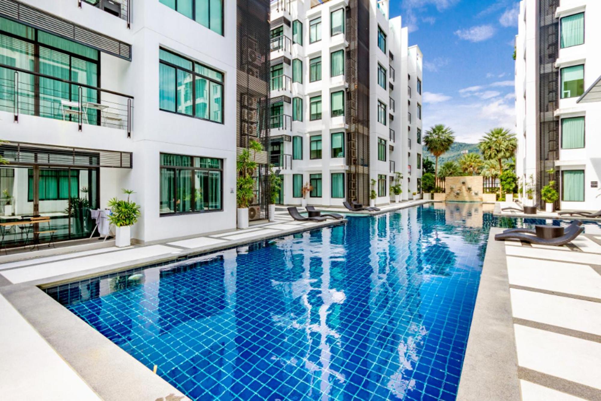 Villa Beachside Luxury Villa: Private Pool & Modern Comforts *