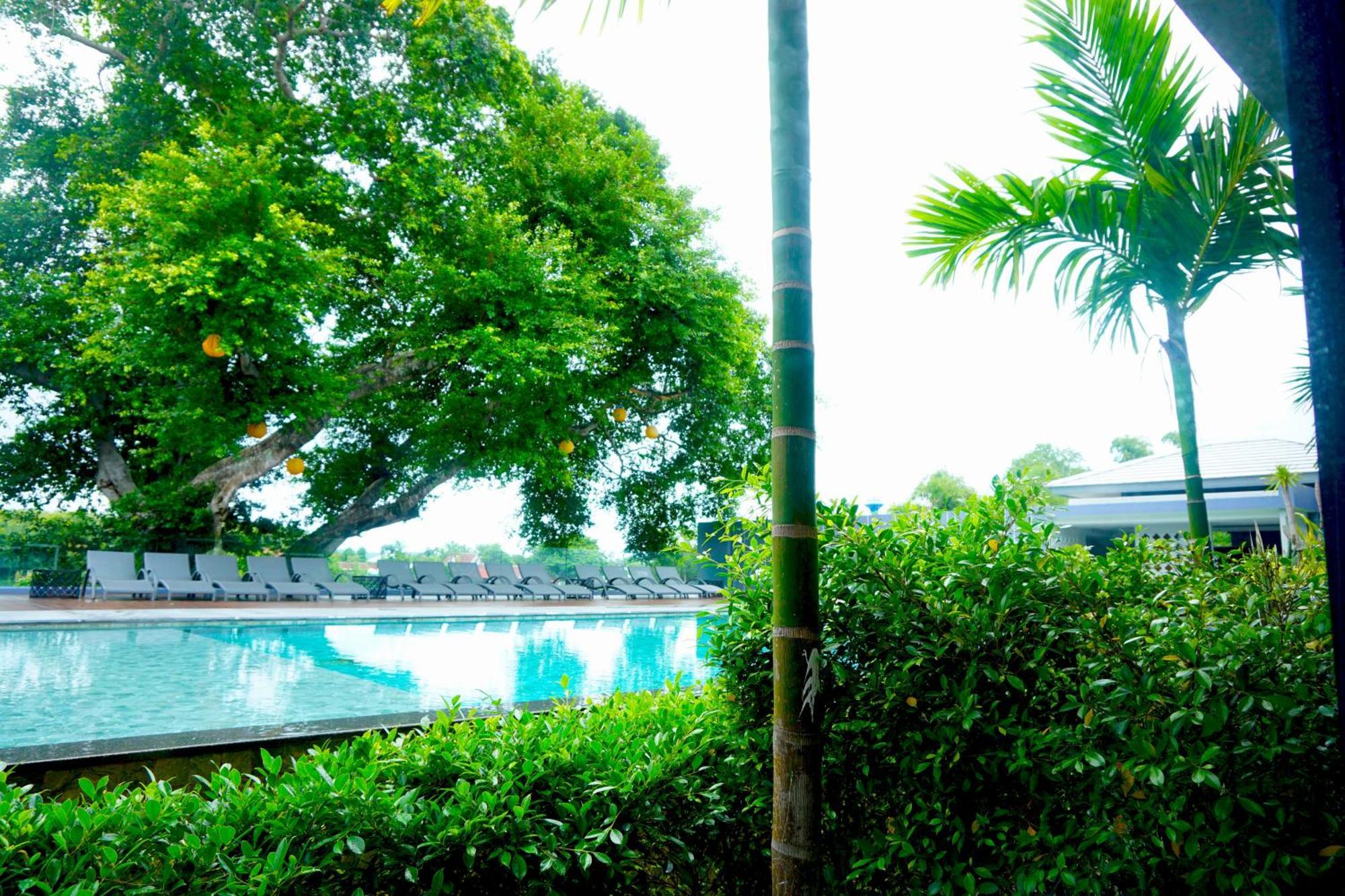 The Chalong Sha 4*