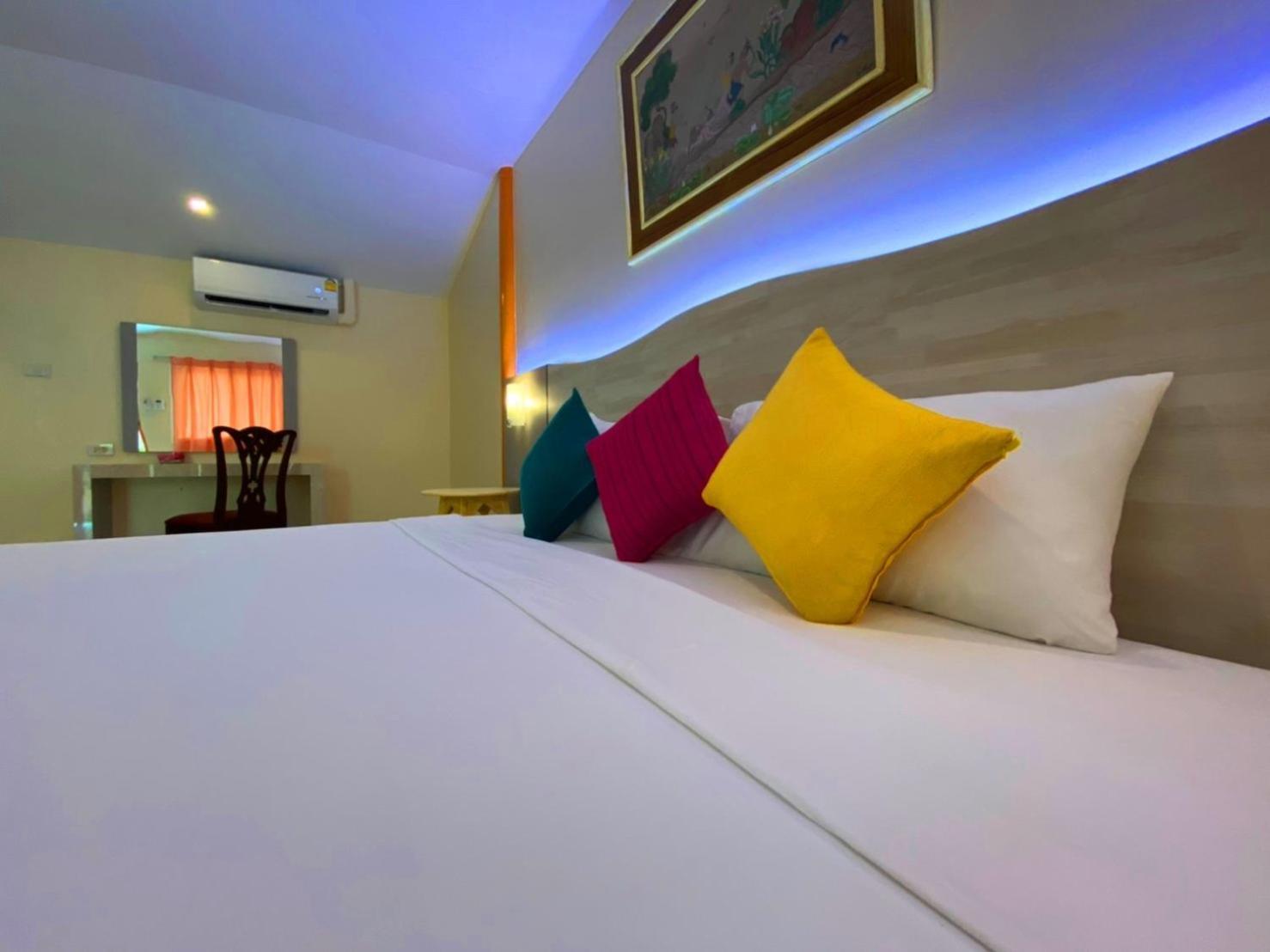 Aochalong & - Sha Resort