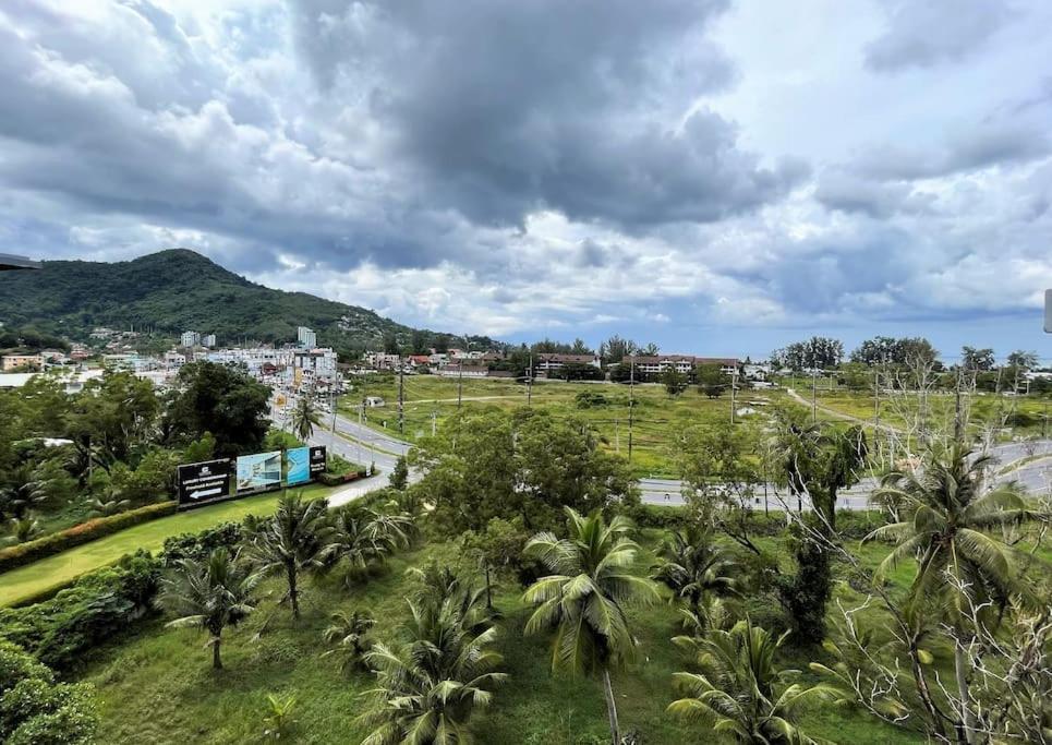 Deluxe Citygate By Lofty Kamala Beach