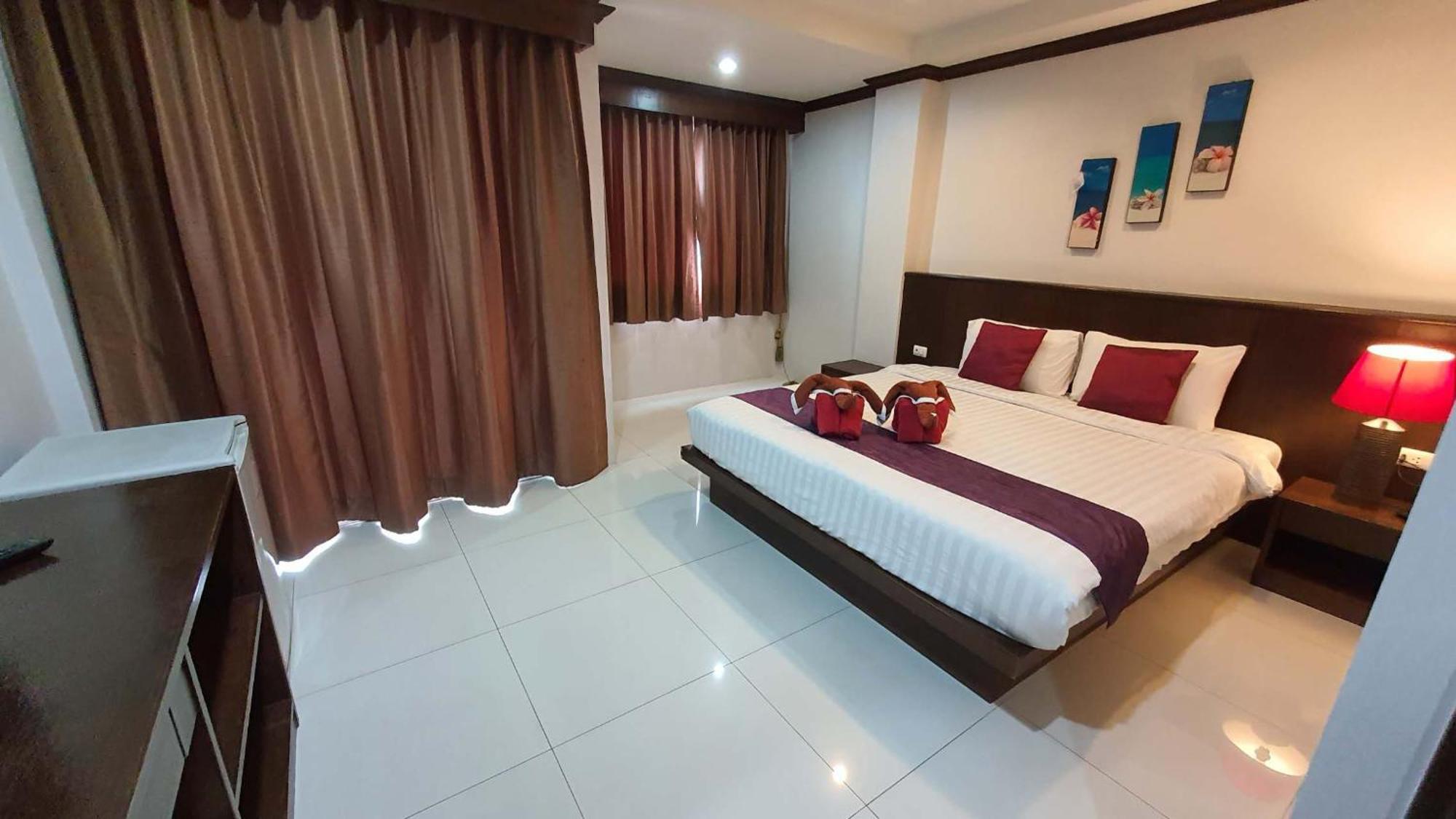 Fruit Paradise Guest house 3*