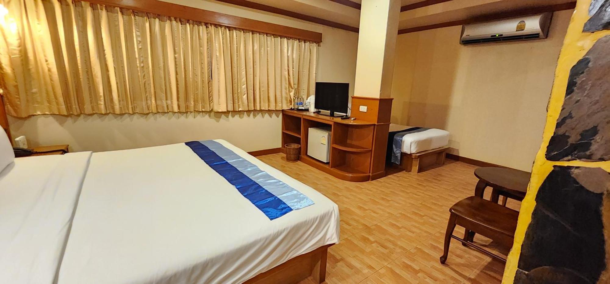 Hotel Complex