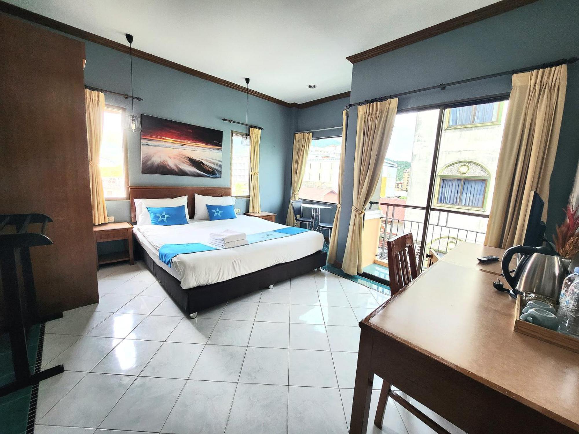 Sea Front - Hotel 3*