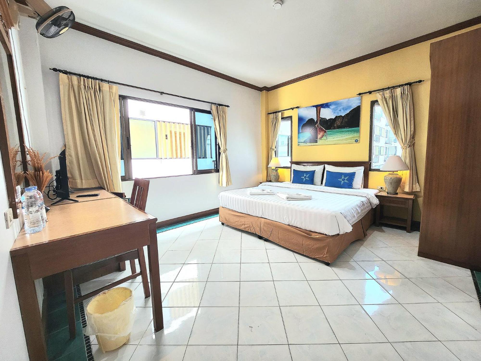 Sea Front - Hotel 3*