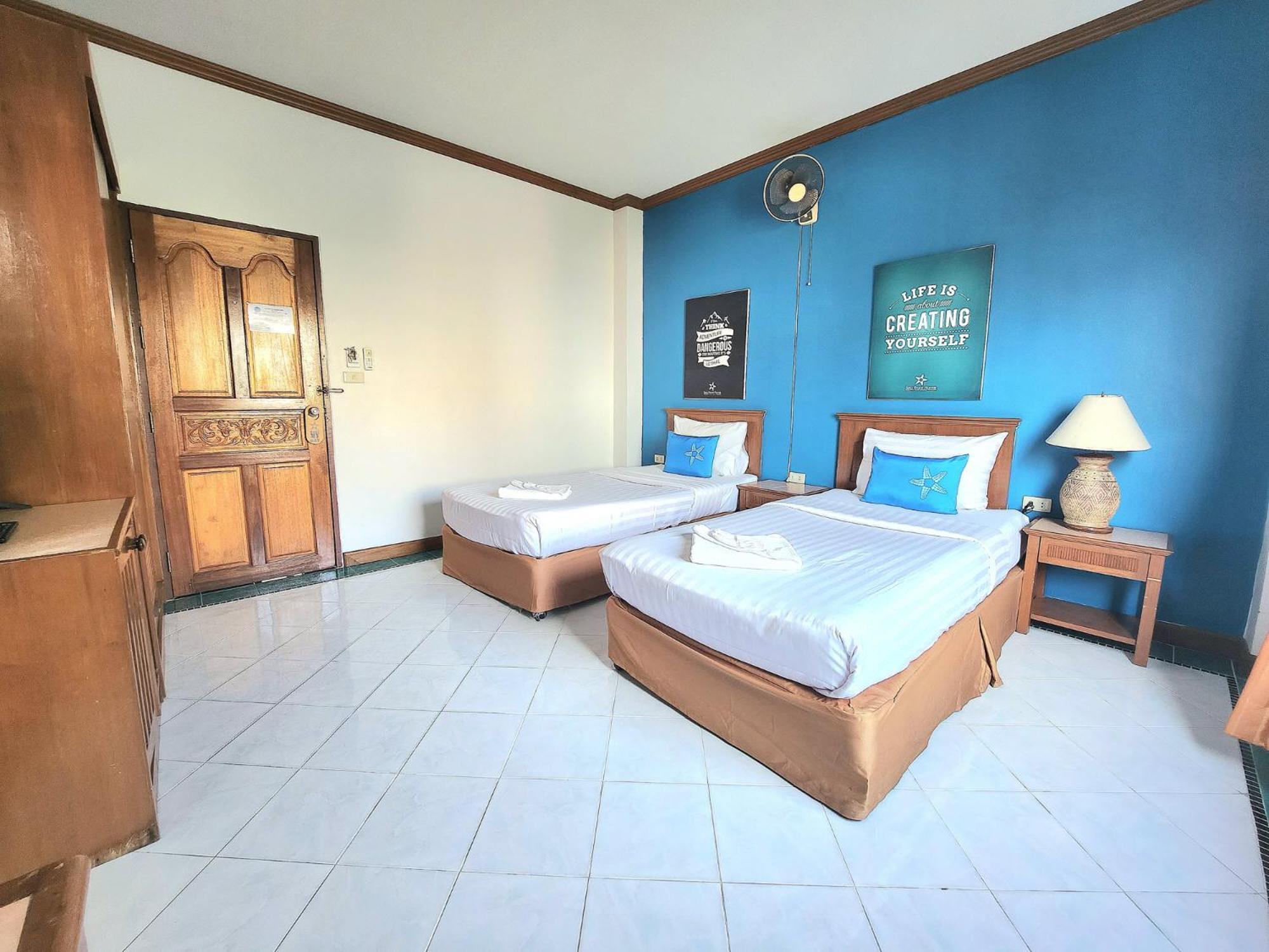Sea Front - 3* Patong