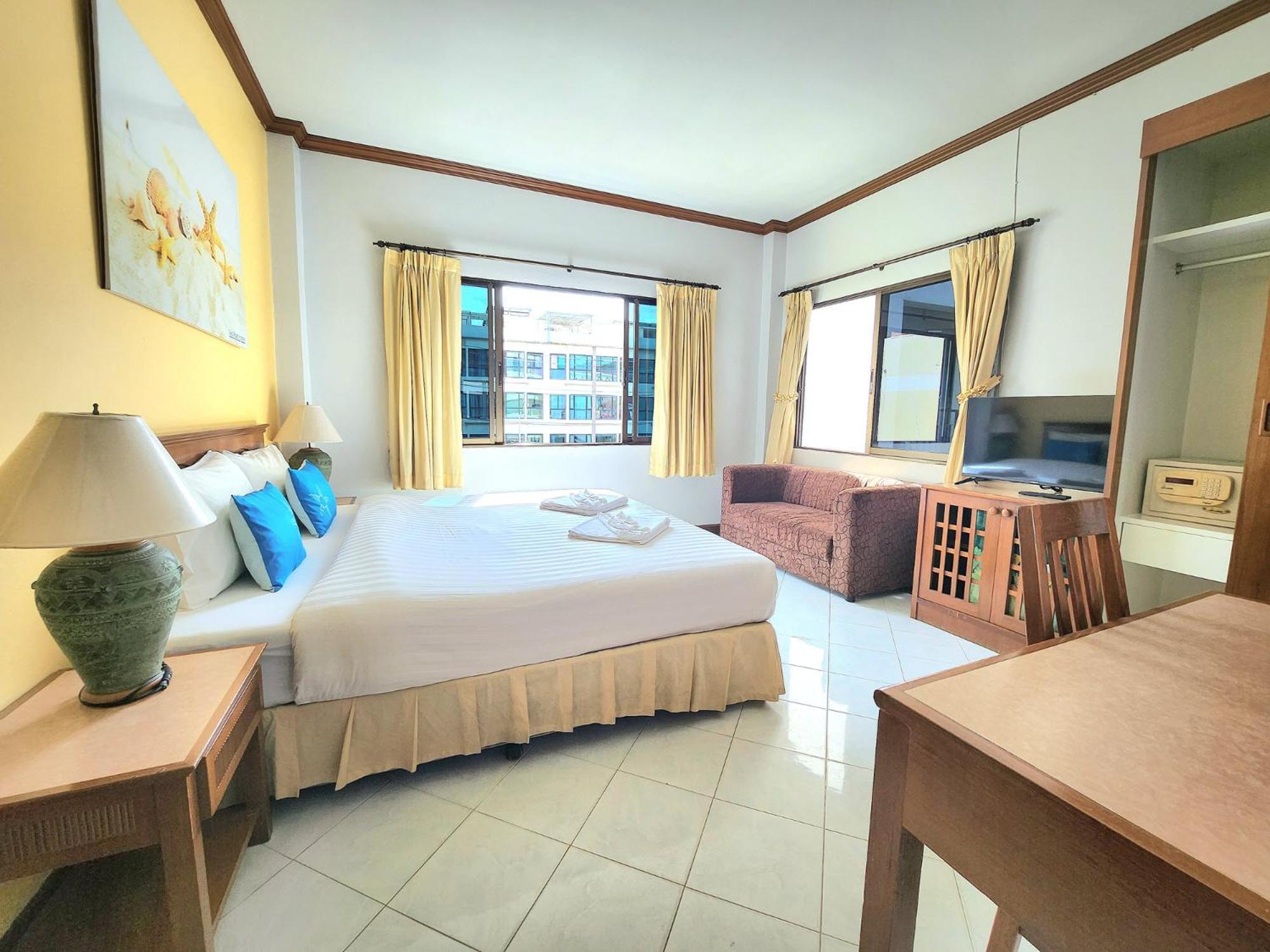 Sea Front - Hotel Patong