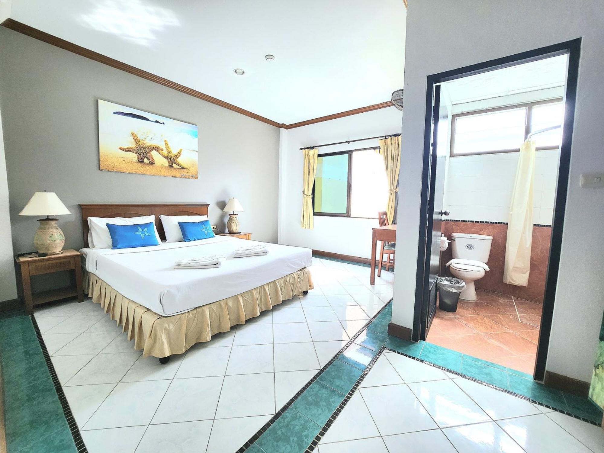 Hotel Sea Front - 3*