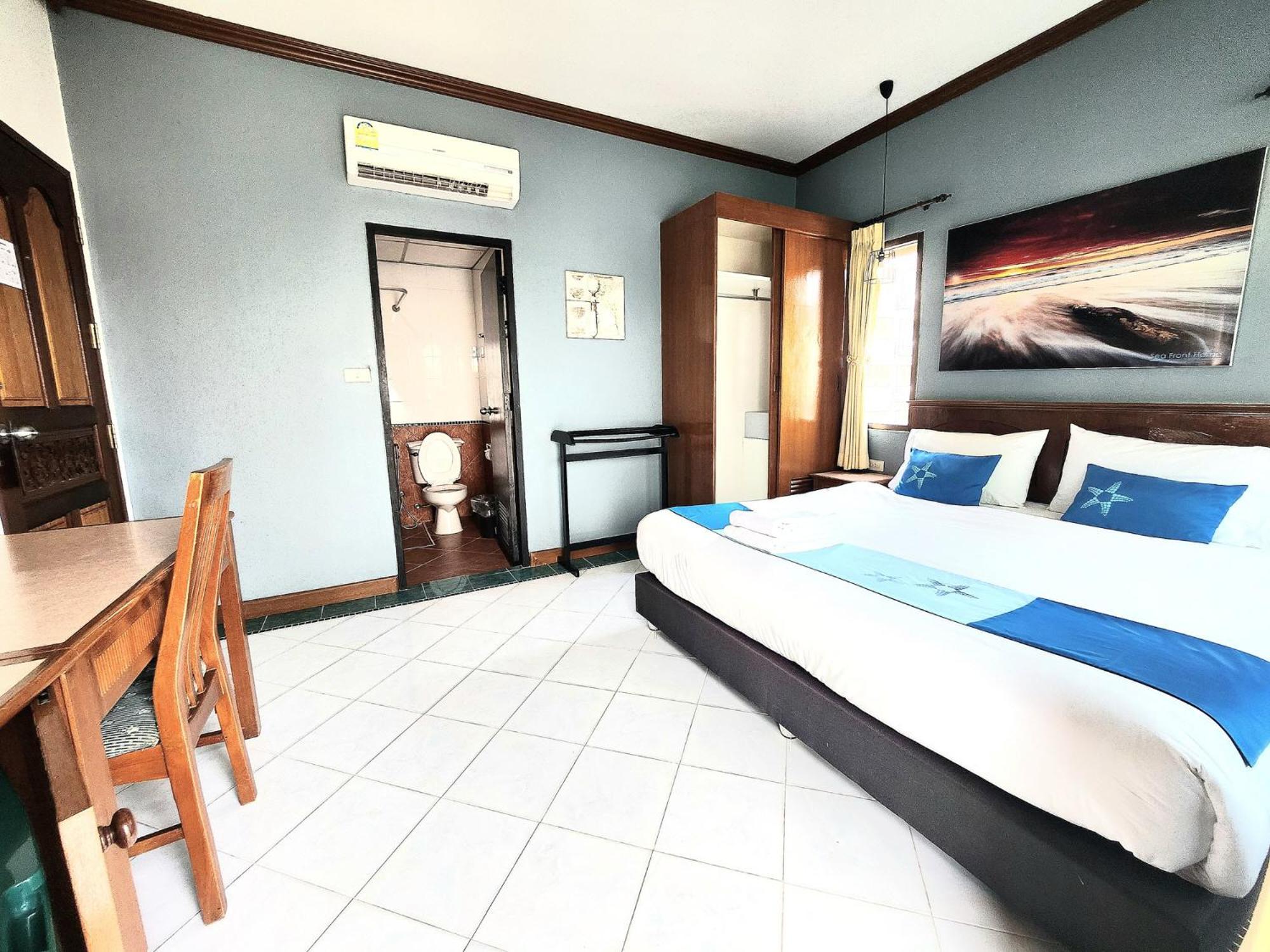 Hotel Sea Front -
