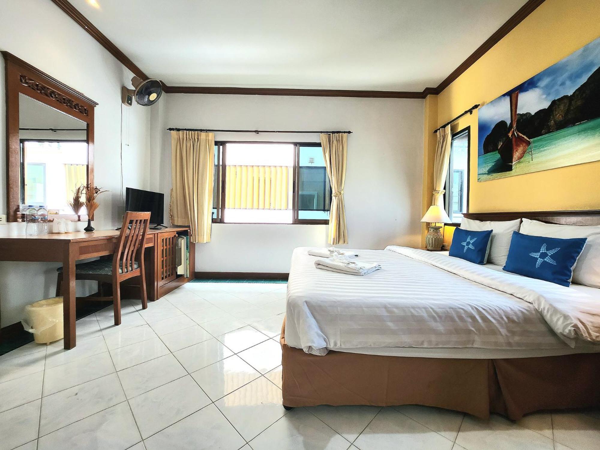 Sea Front - Hotel