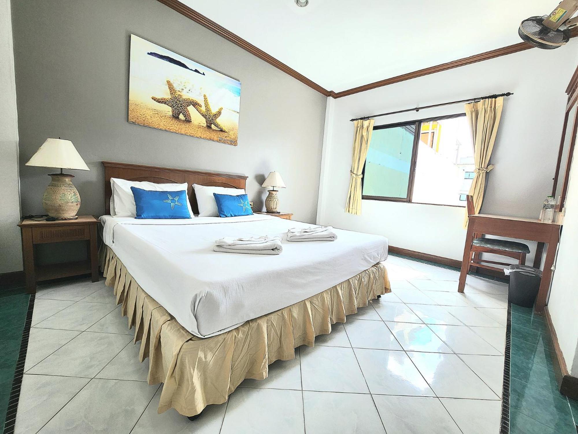 Sea Front - 3* Patong