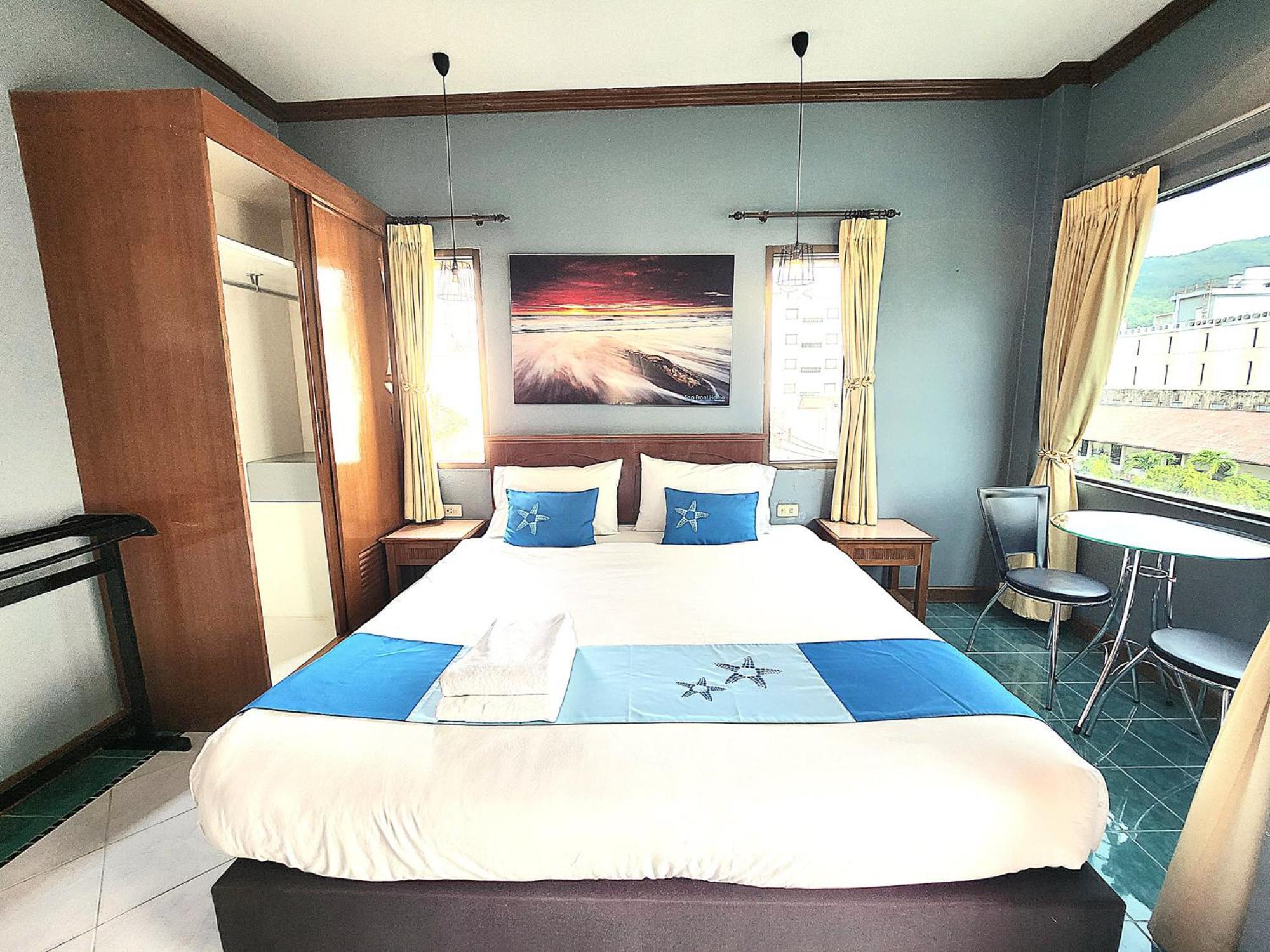 Sea Front - Hotel