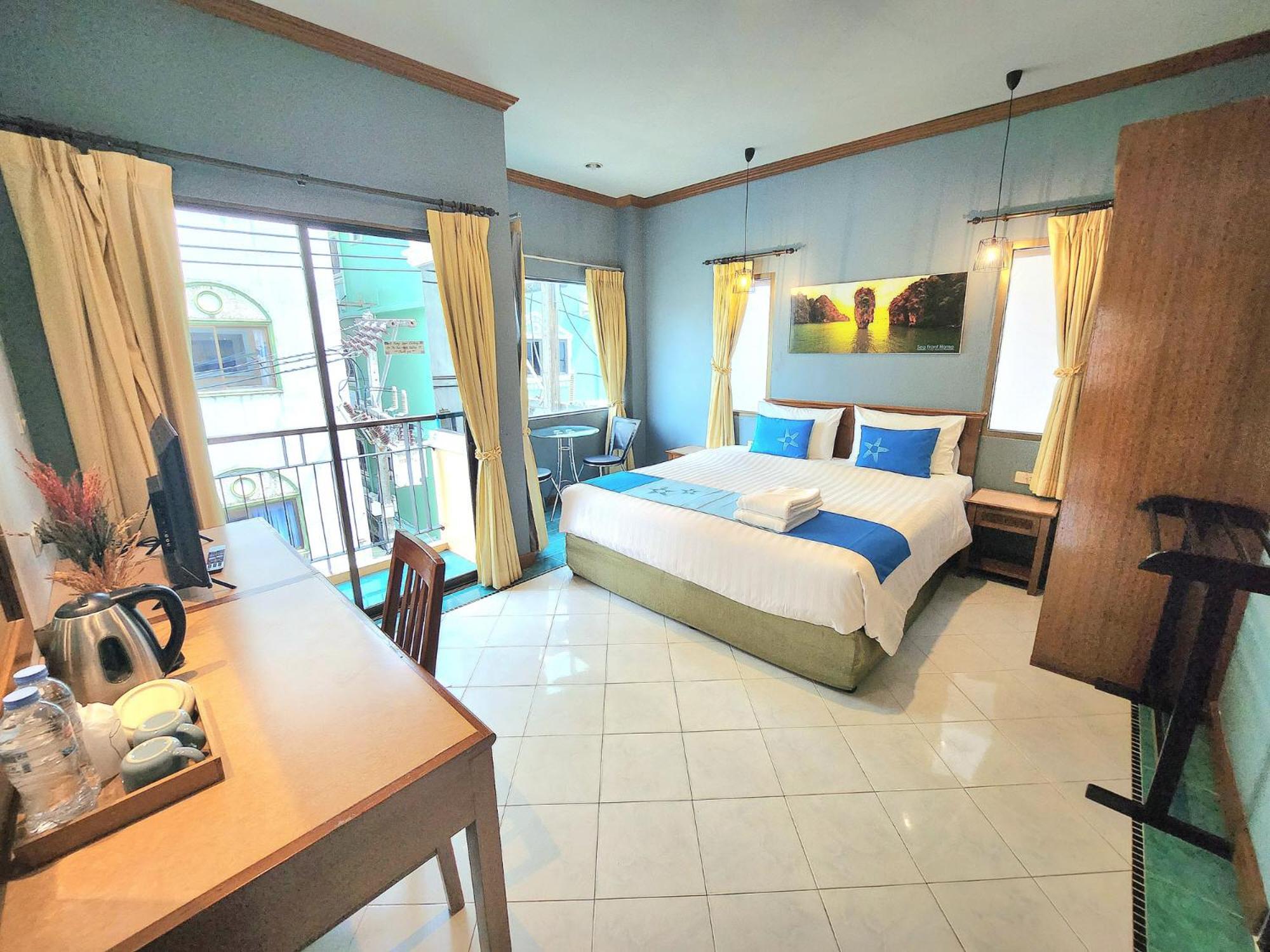 Hotel Sea Front - 3*
