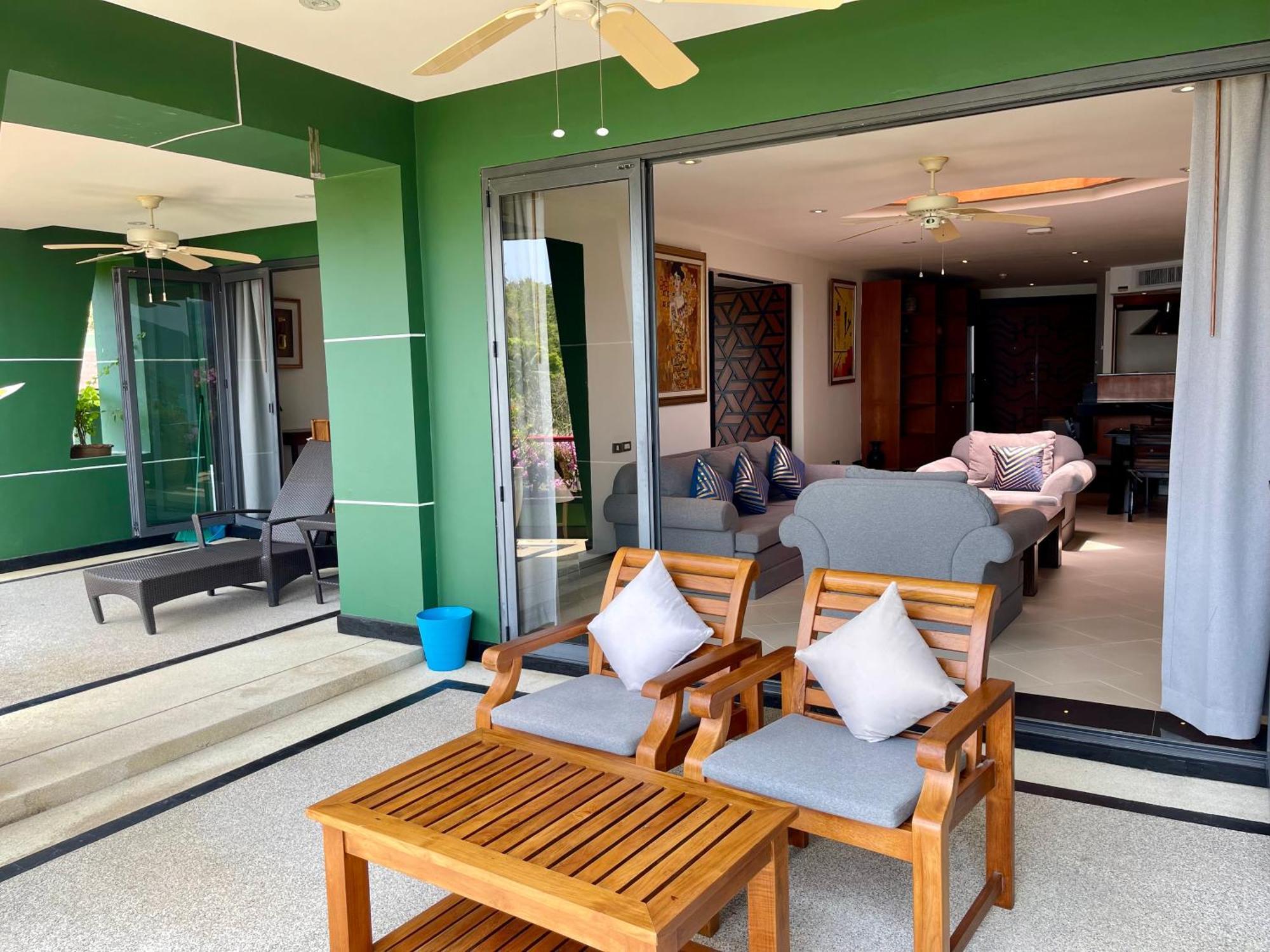 Apartment Sea View Sanctuary