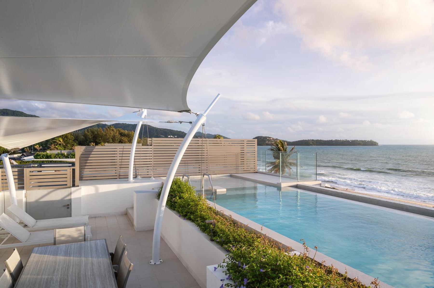 Beachfront Residences - Stunning Sea And View
