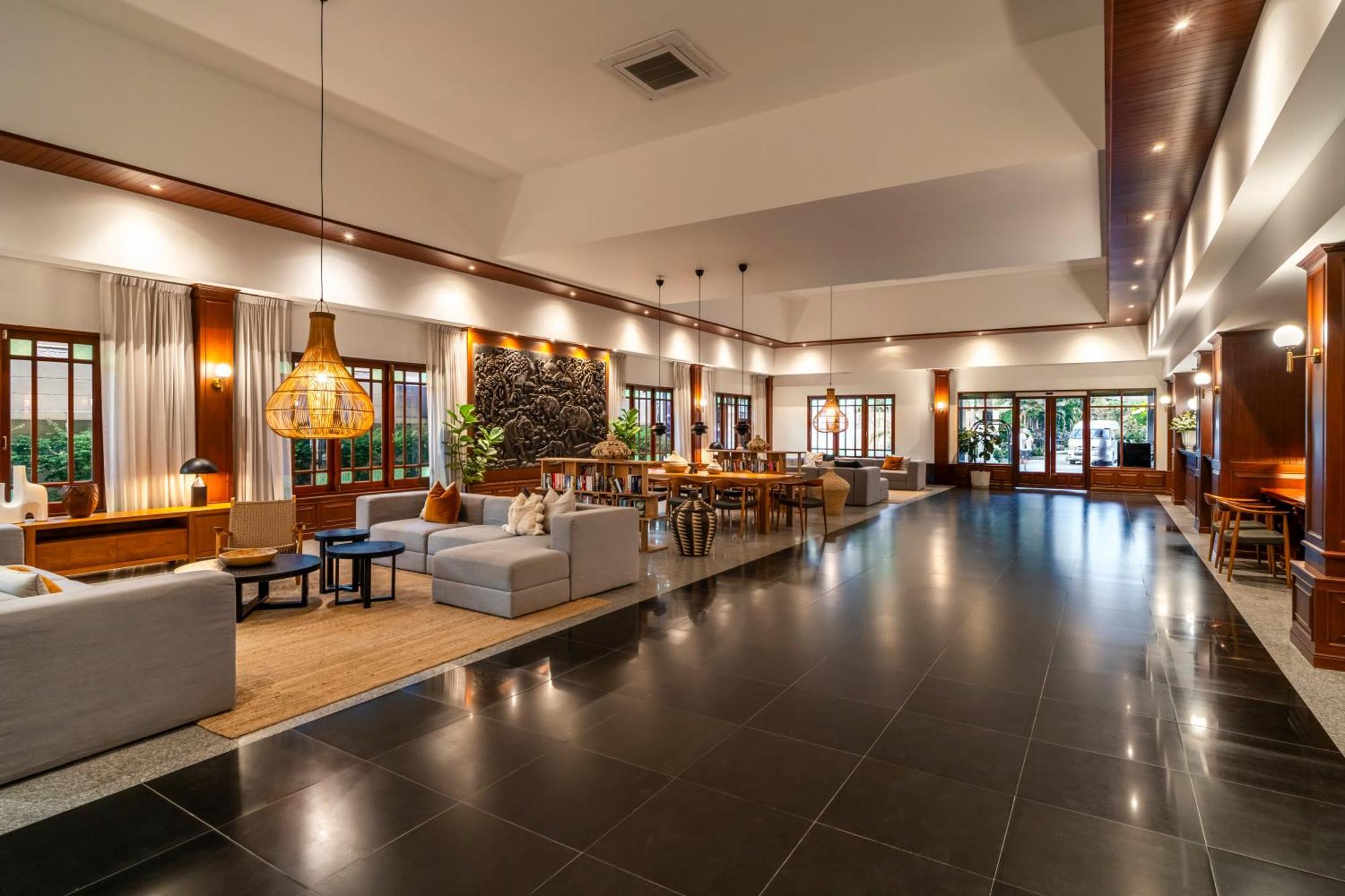 Western Premier Bangtao & Hotel 4*
