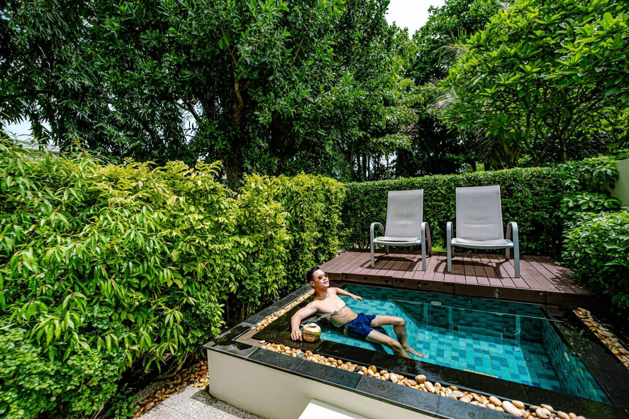 Paradox Phuket 5* Karon