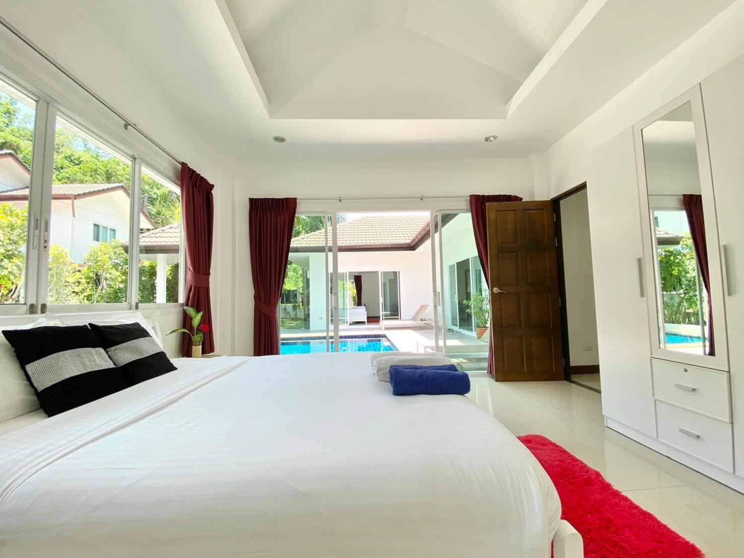 Phikun 4 Bedroom Private Pool * Chalong