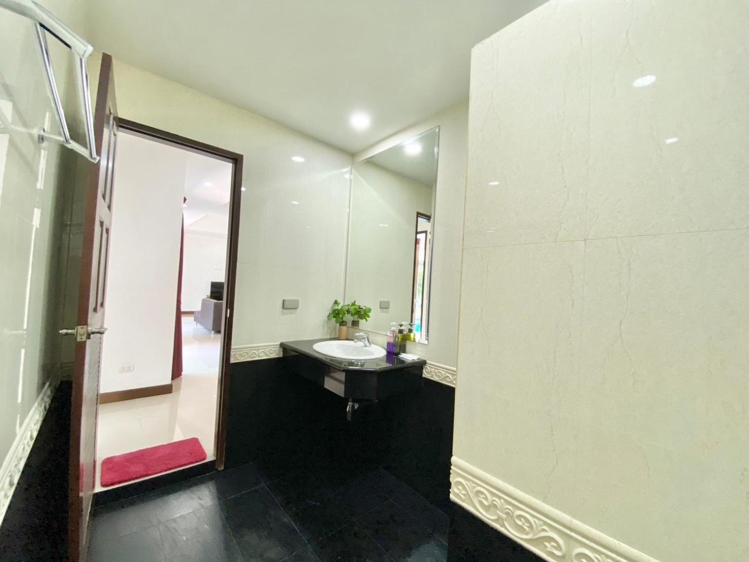 Phikun 4 Bedroom Private Pool * Chalong