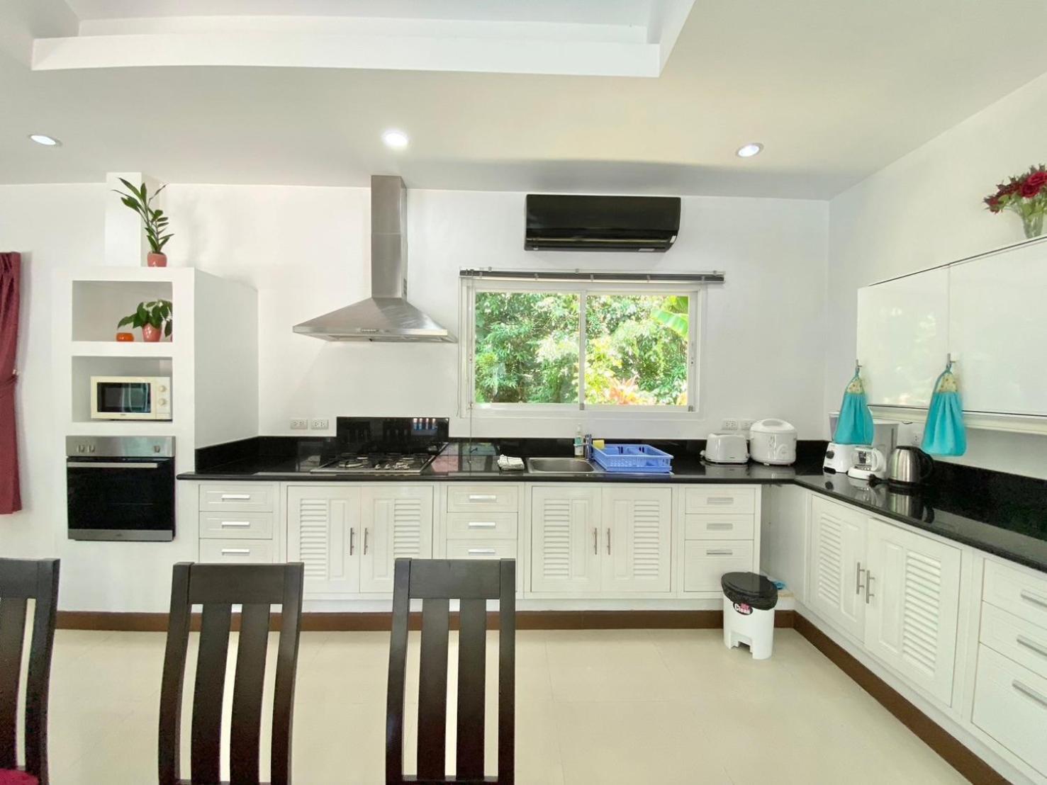 Phikun 4 Bedroom Private Pool * Chalong