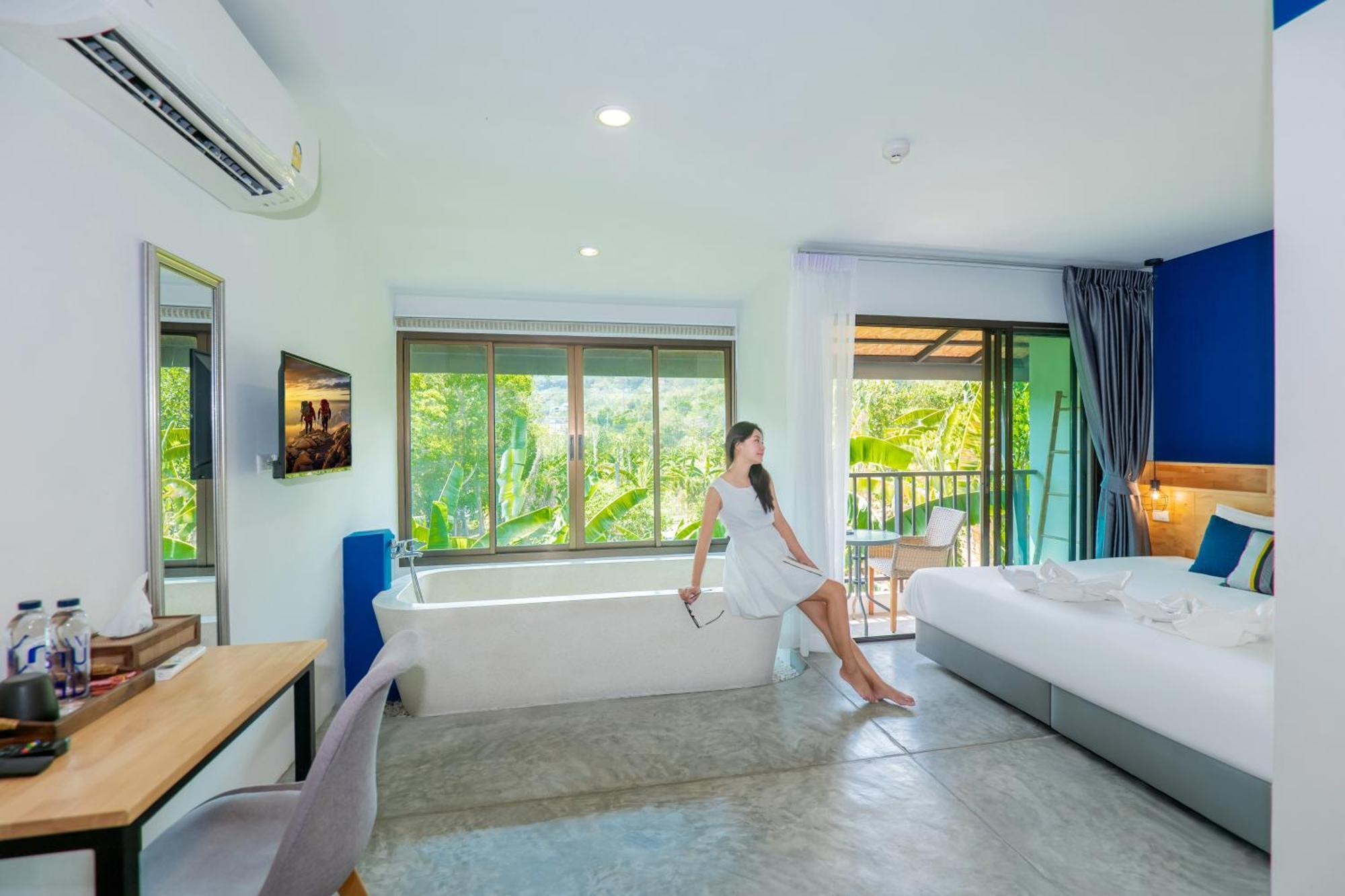 Kraam Silhouette And Cafe Phuket 3*