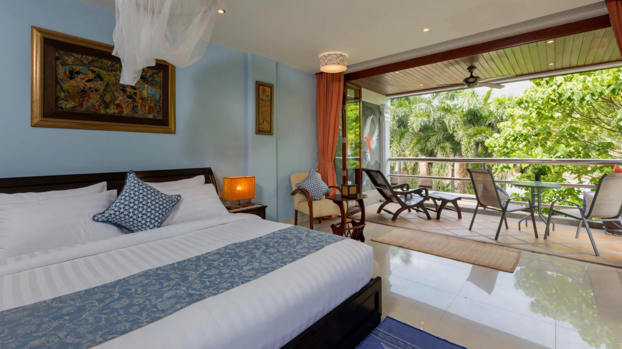 Hotel Talay Naiharn
