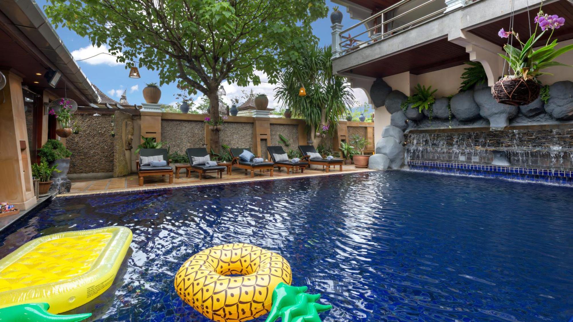 Hotel Talay Naiharn Rawai