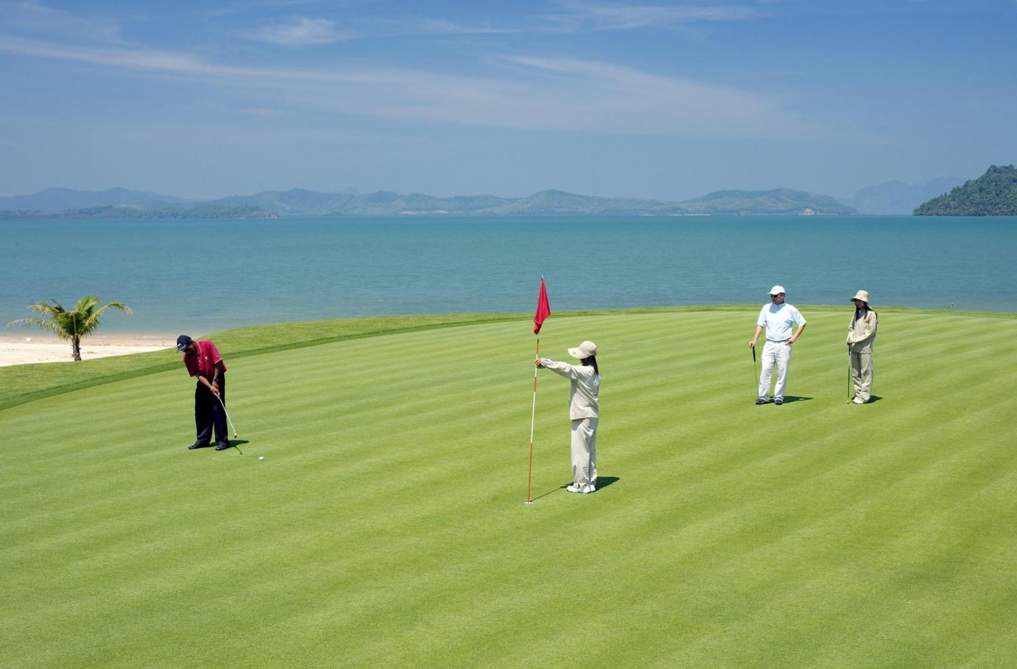 Mission Hills Phuket Golf Resort-sha Extra 5*