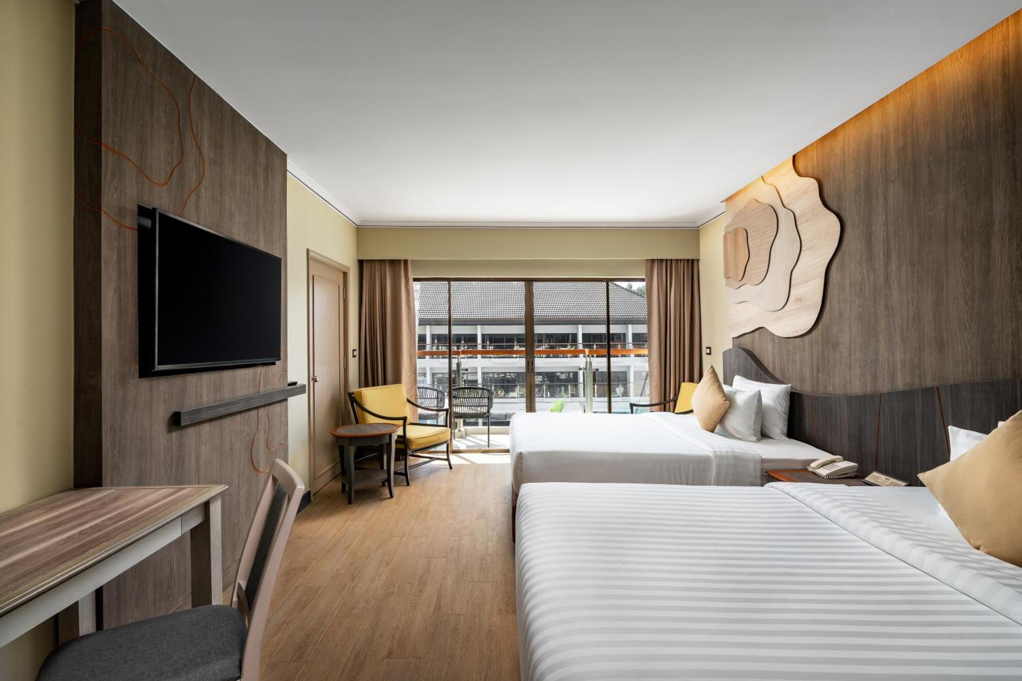 Amora Phuket