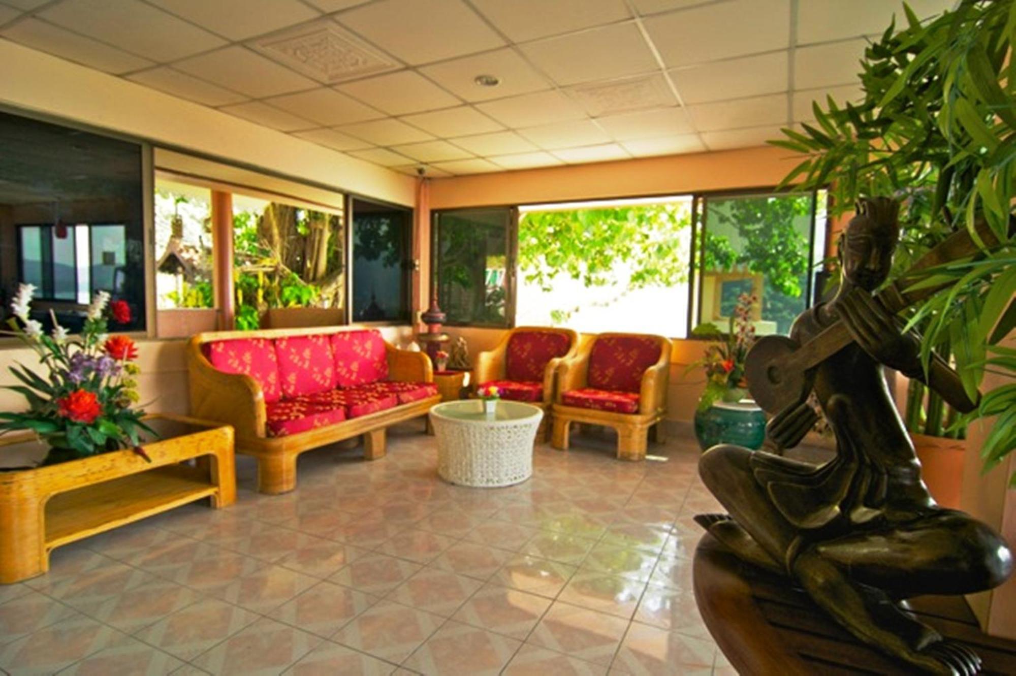 Resort Baan Hill Phuket 3*