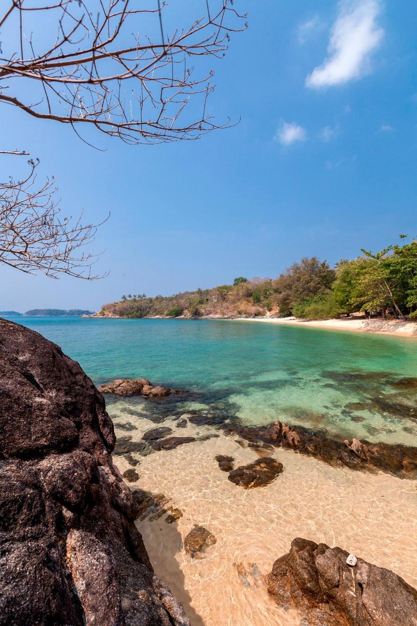 Baan Khunying - Secluded Phuket Beachfront Villa Rawai