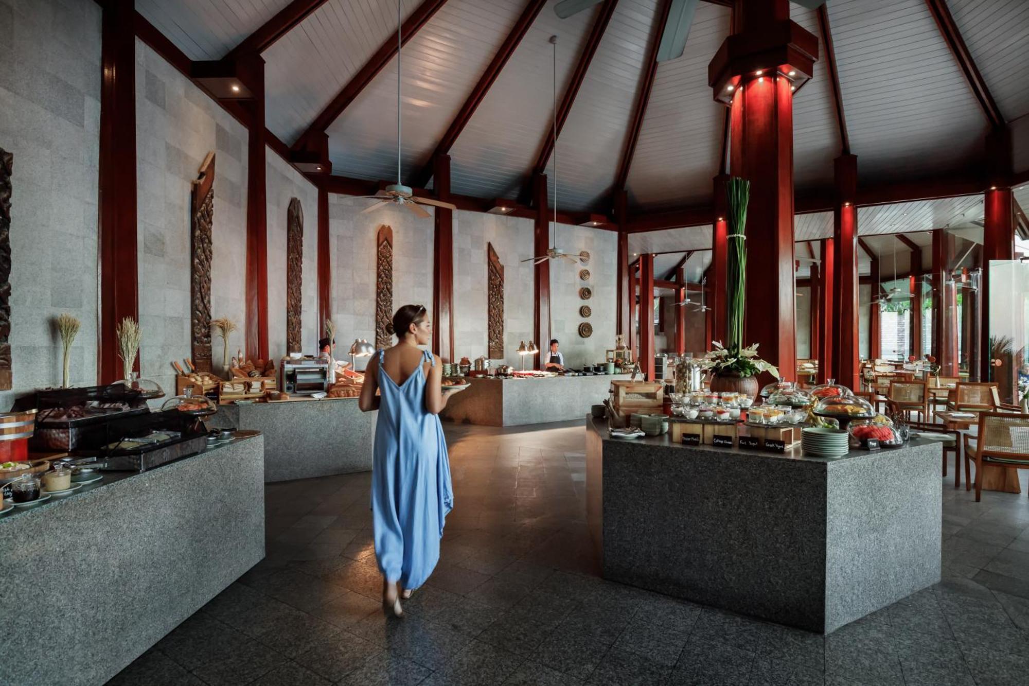 Resort The Phuket 5*