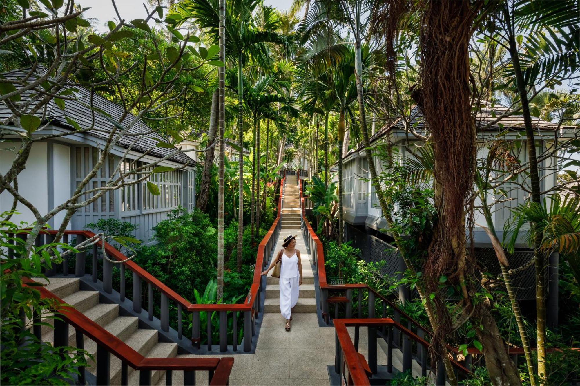 Resort The Phuket 5*