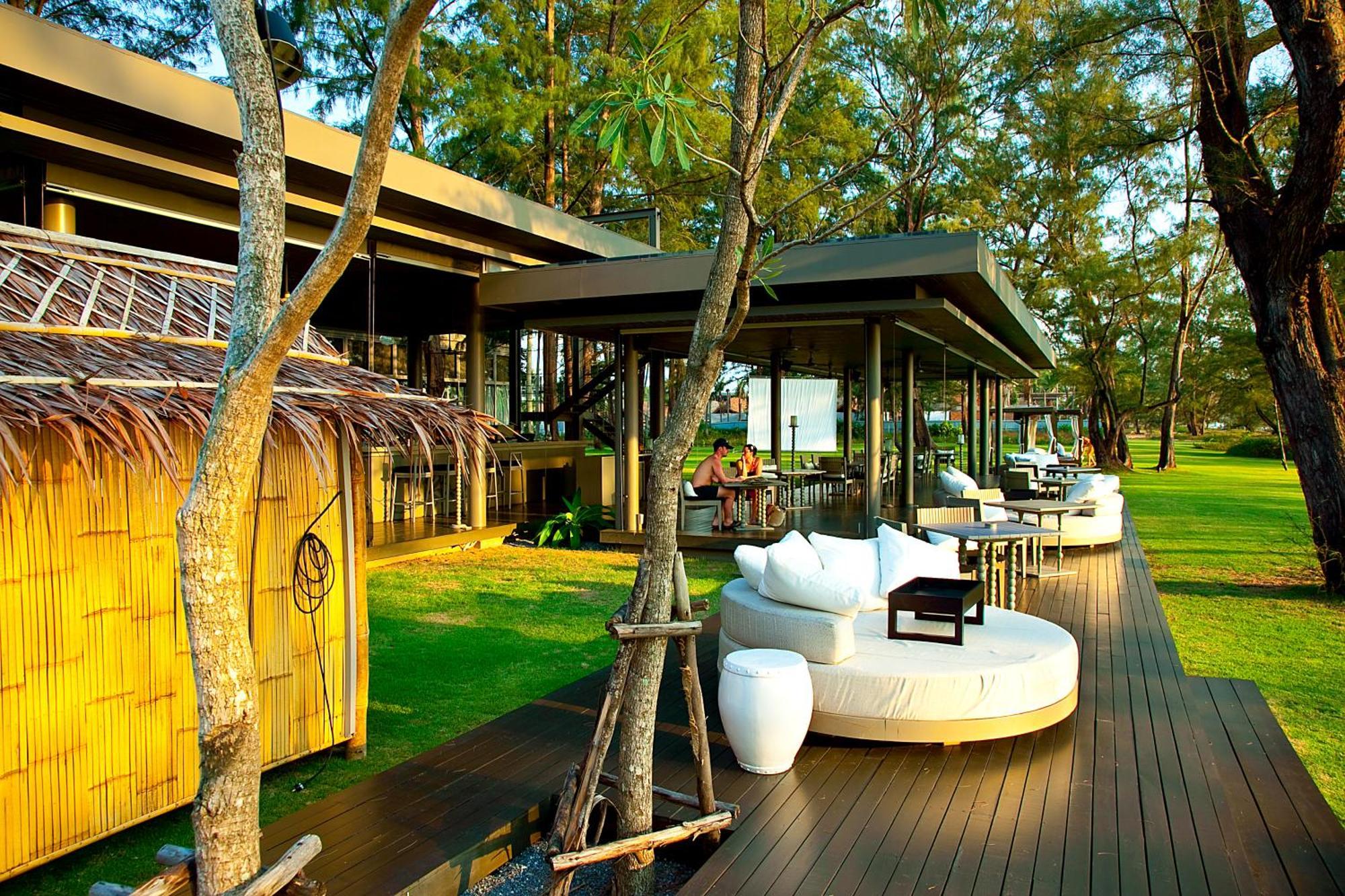 Sala Phuket 5*