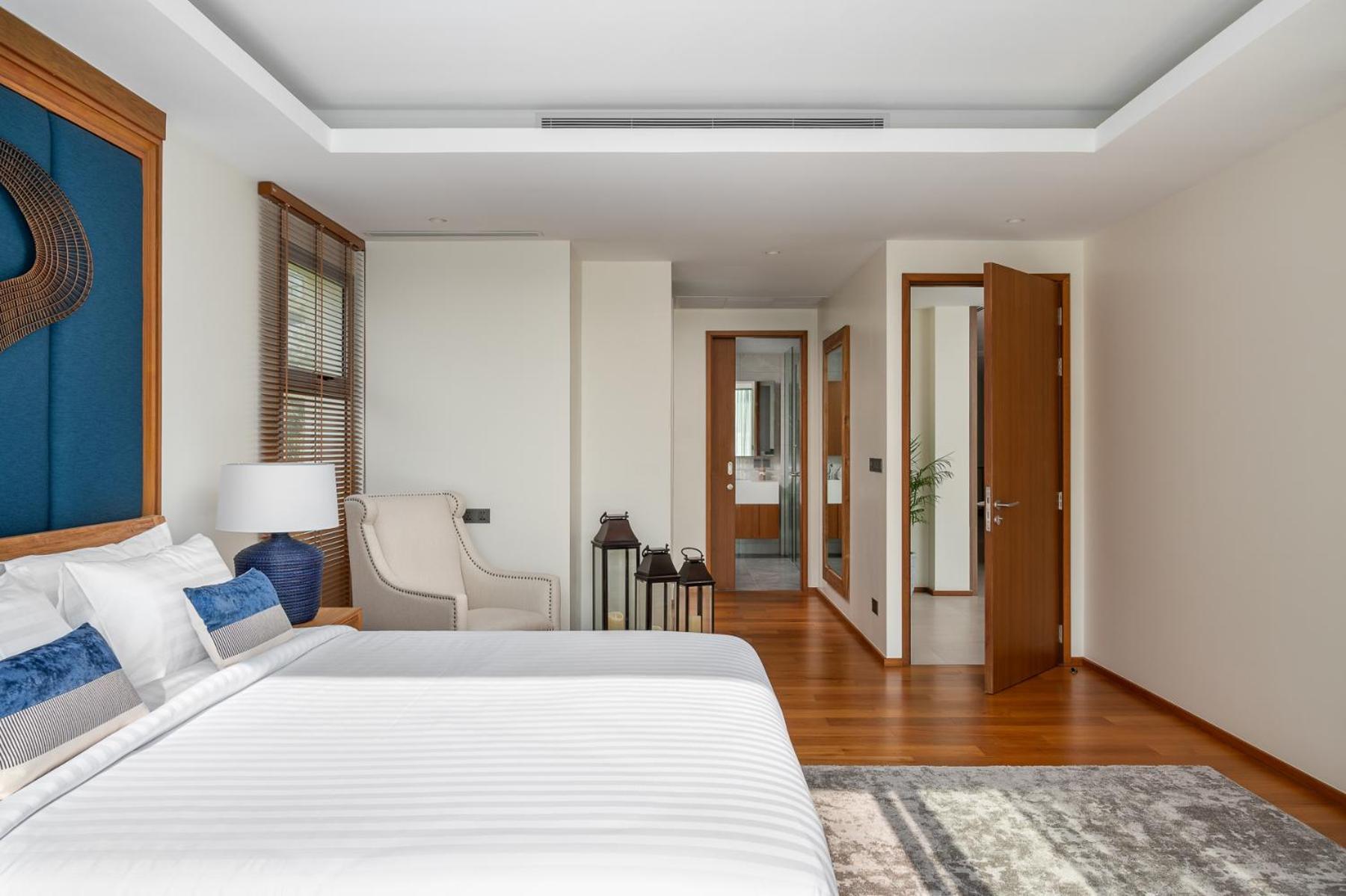 Beachfront Residences - Stunning Sea And View