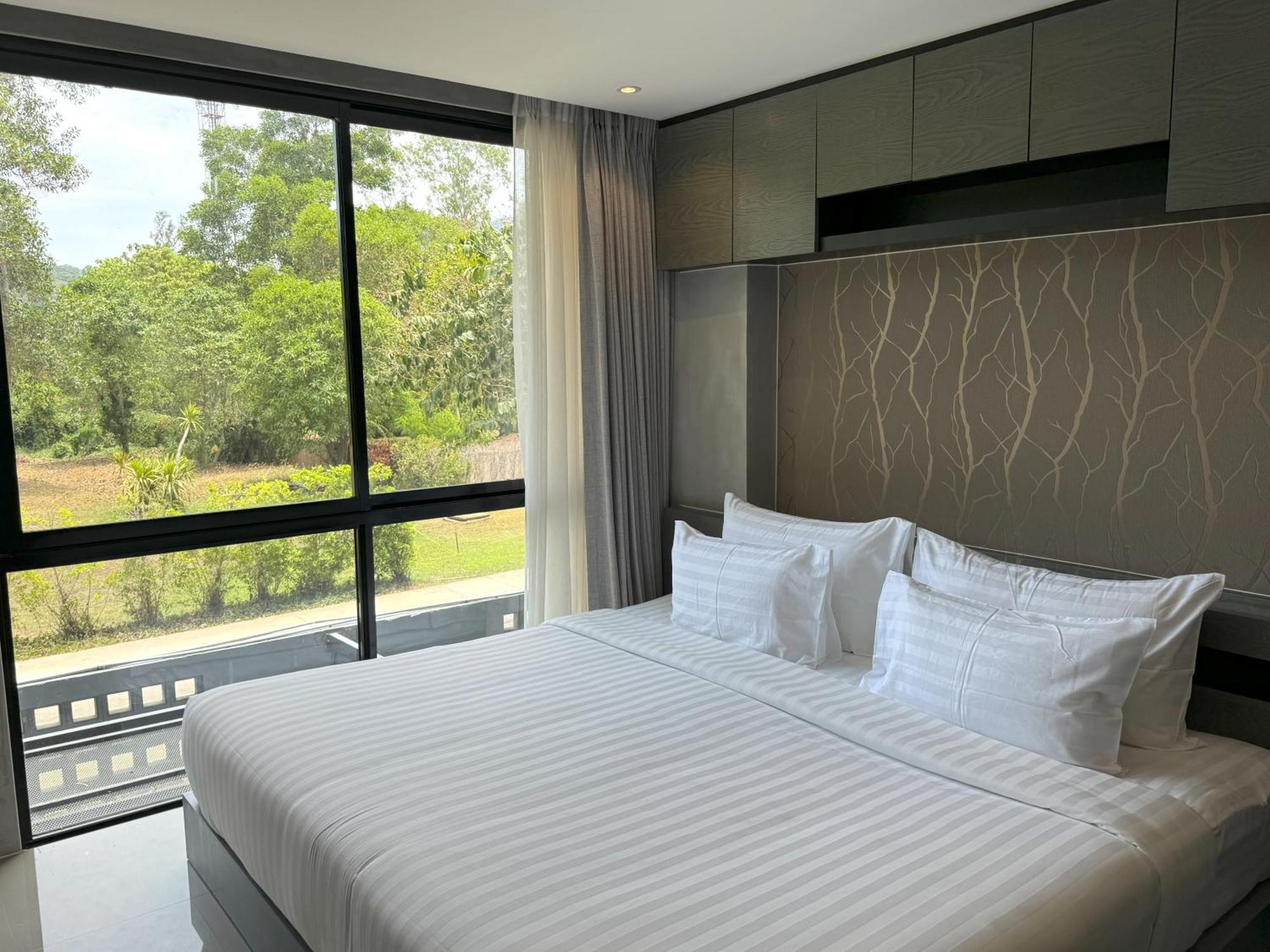 Apartment Deluxe Citygate By Lofty