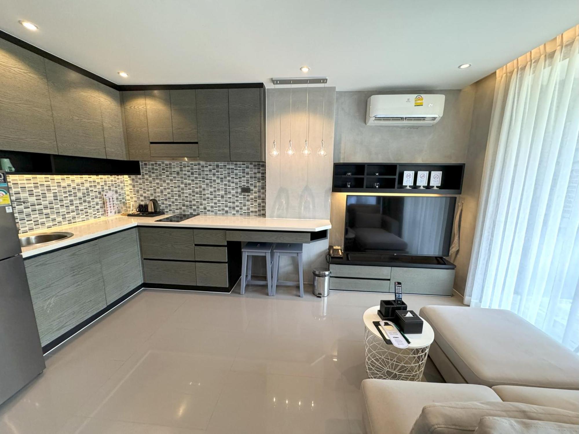 Deluxe Citygate By Lofty Apartment Kamala Beach