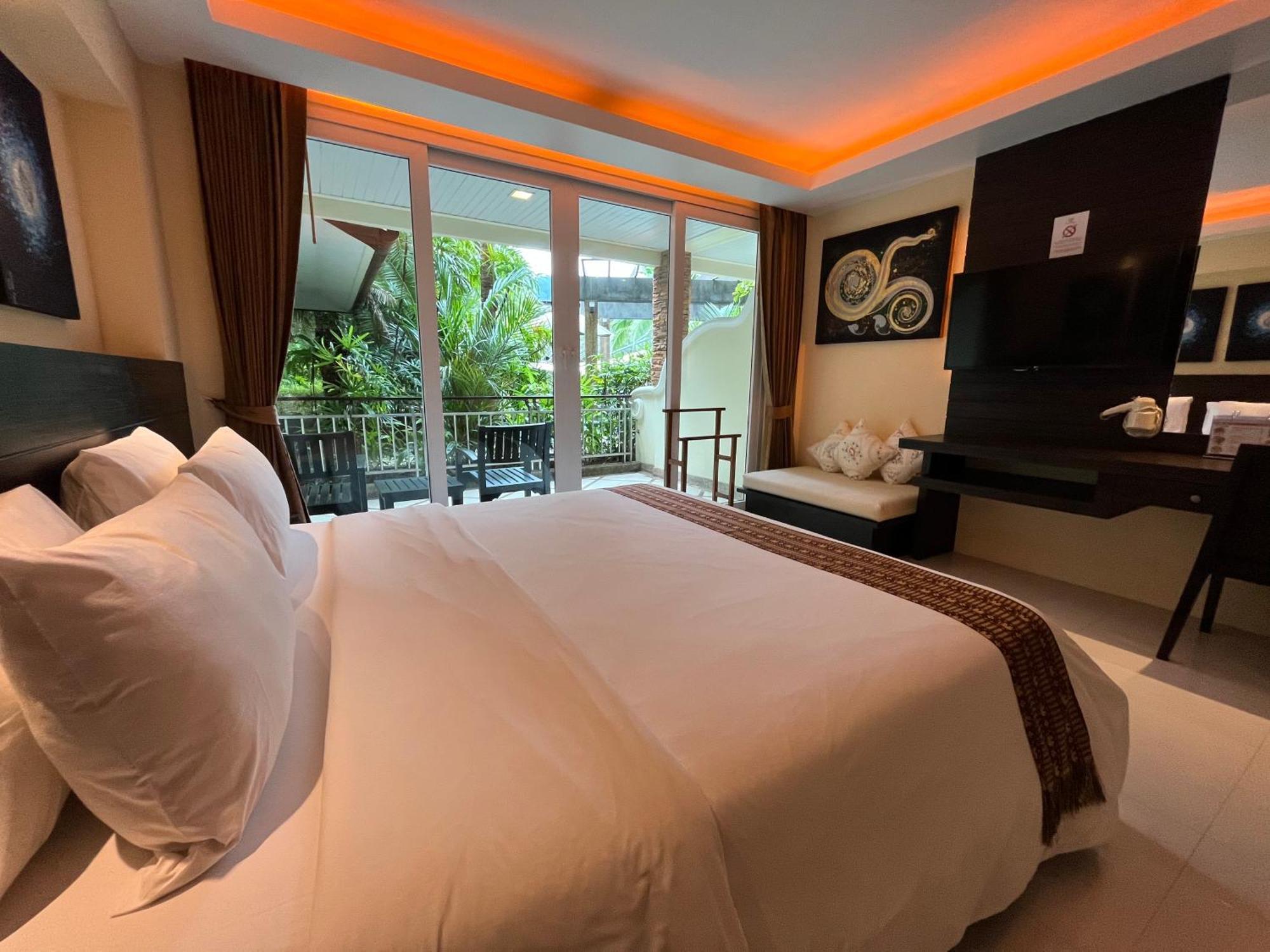 Hotel R-mar And - Sha 4*