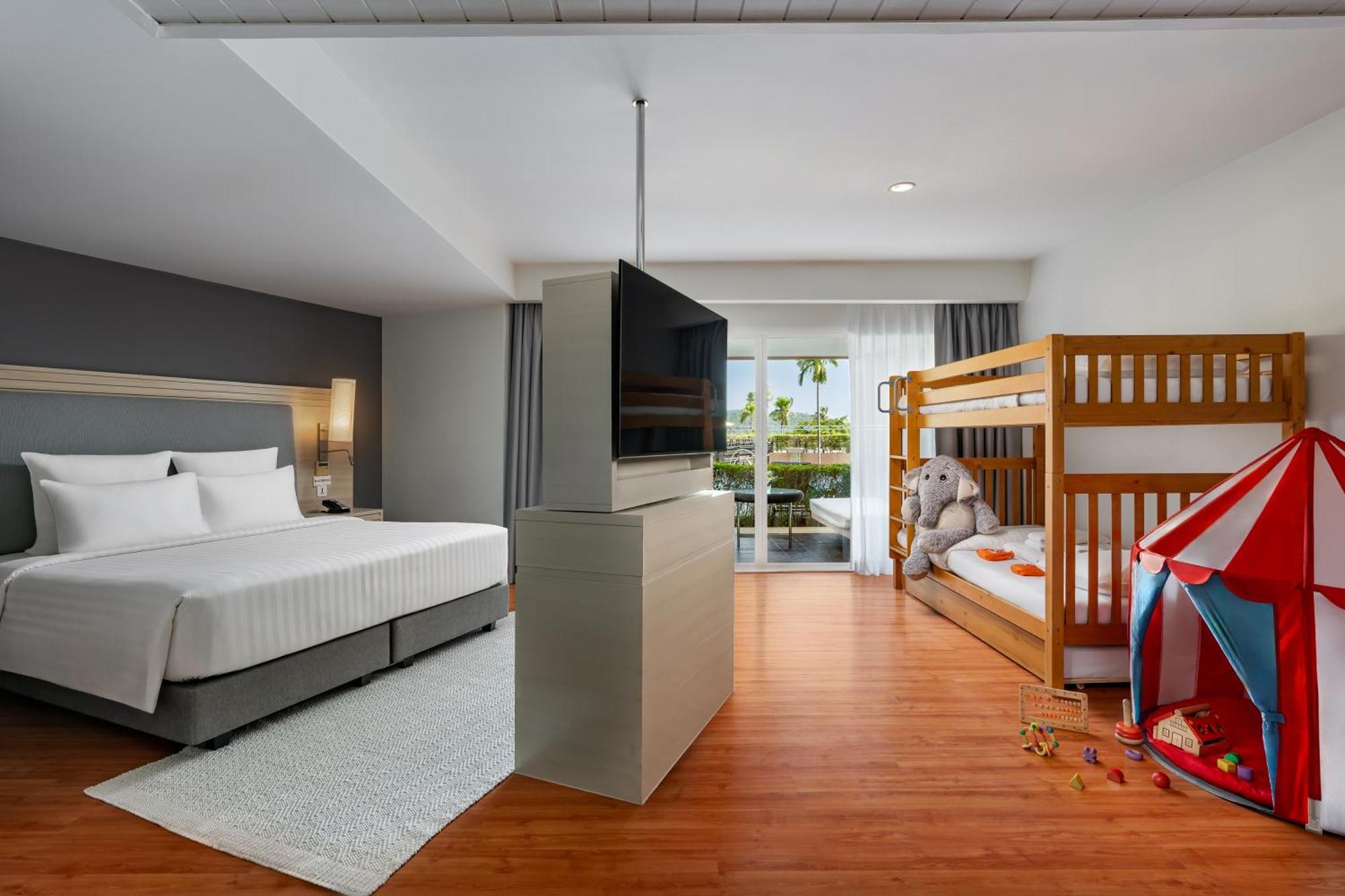 Pullman Phuket Hotel