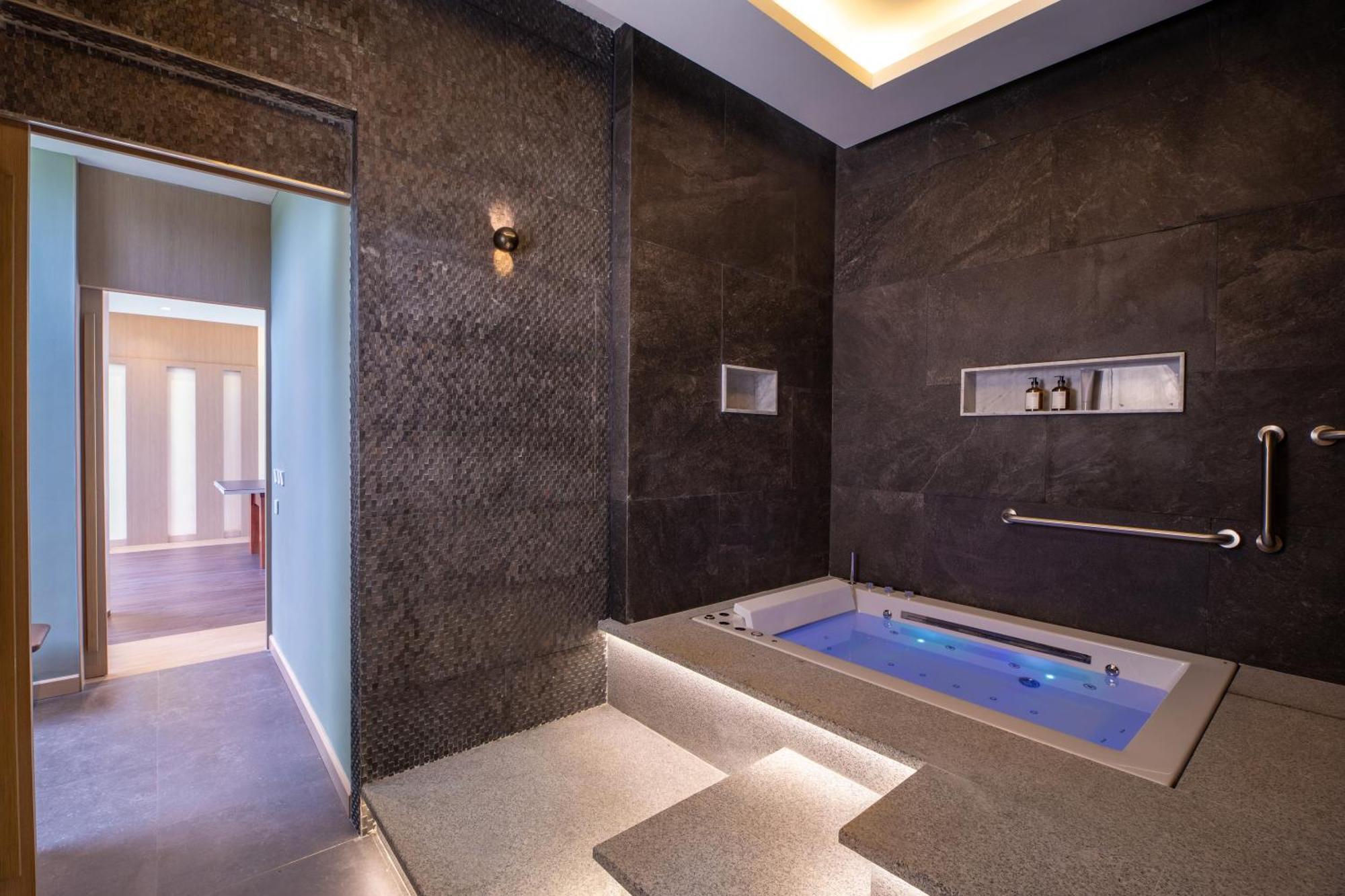 Boonta Villa Phuket