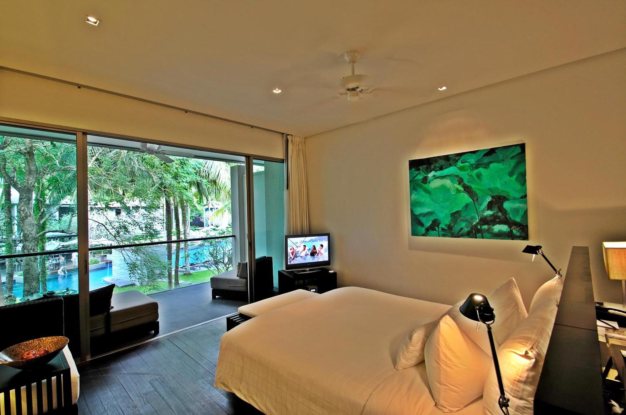 Twinpalms Phuket 5*