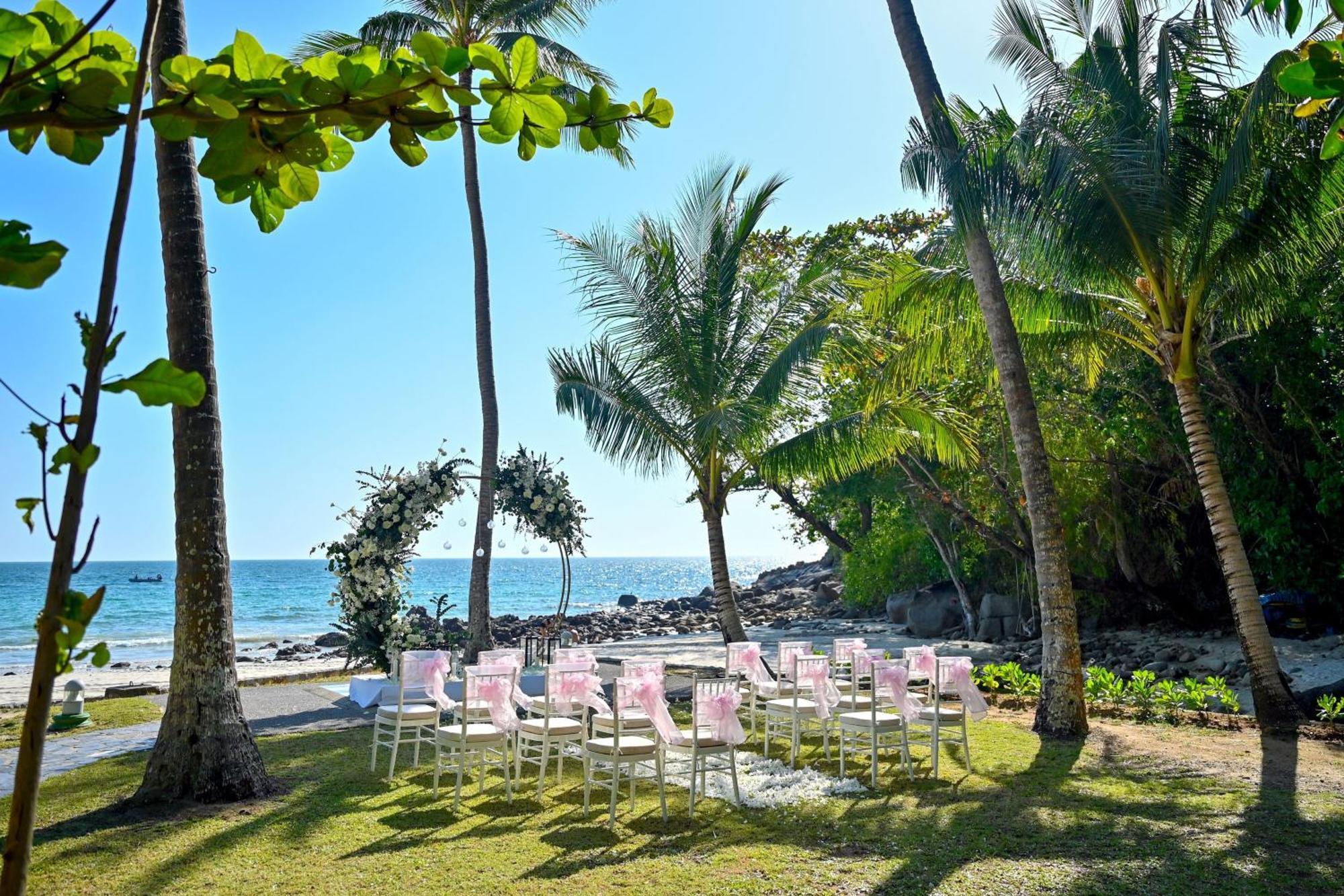 Le Meridien Phuket