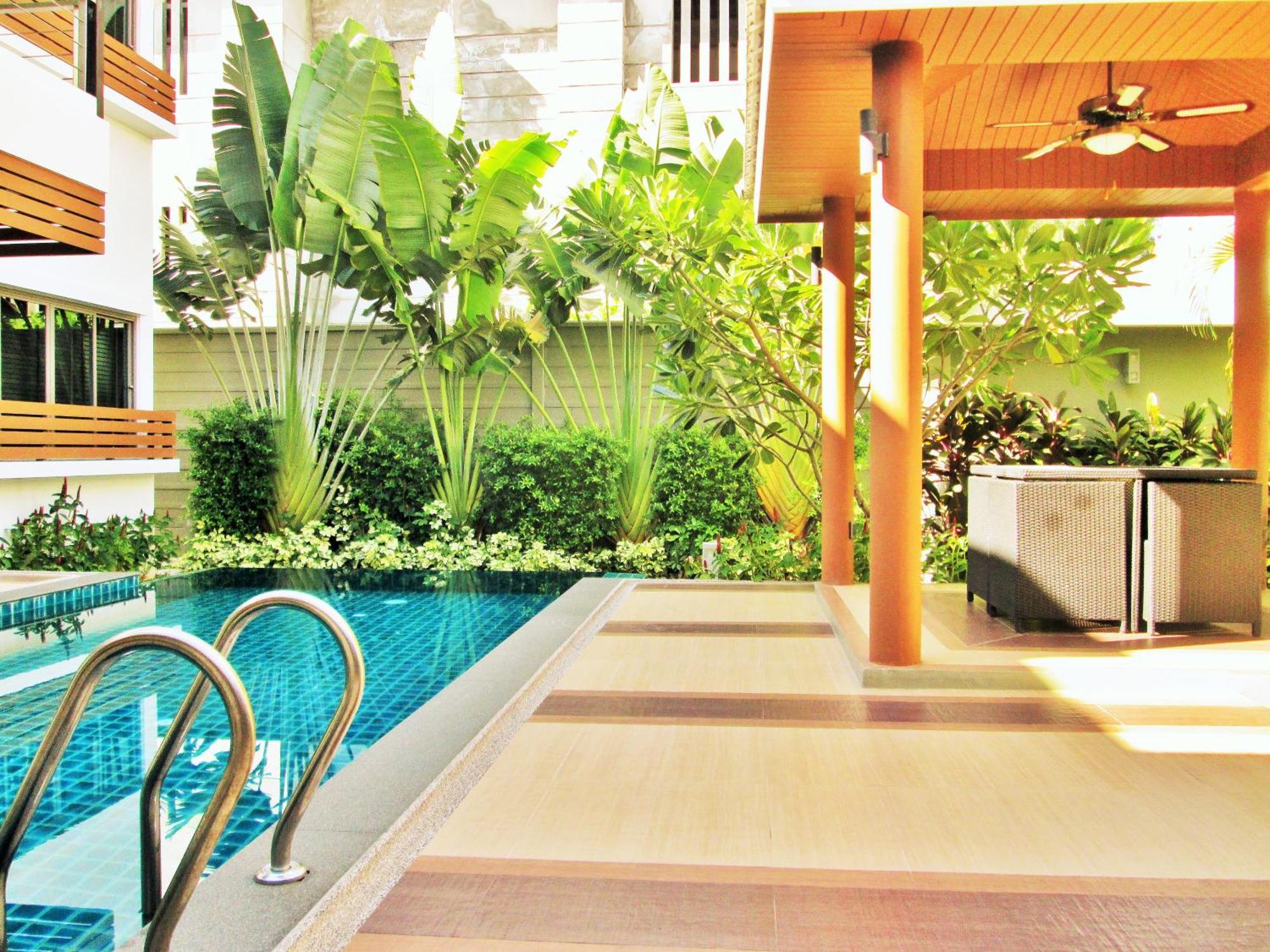 Chalong Miracle Lakeview Aparthotel Phuket