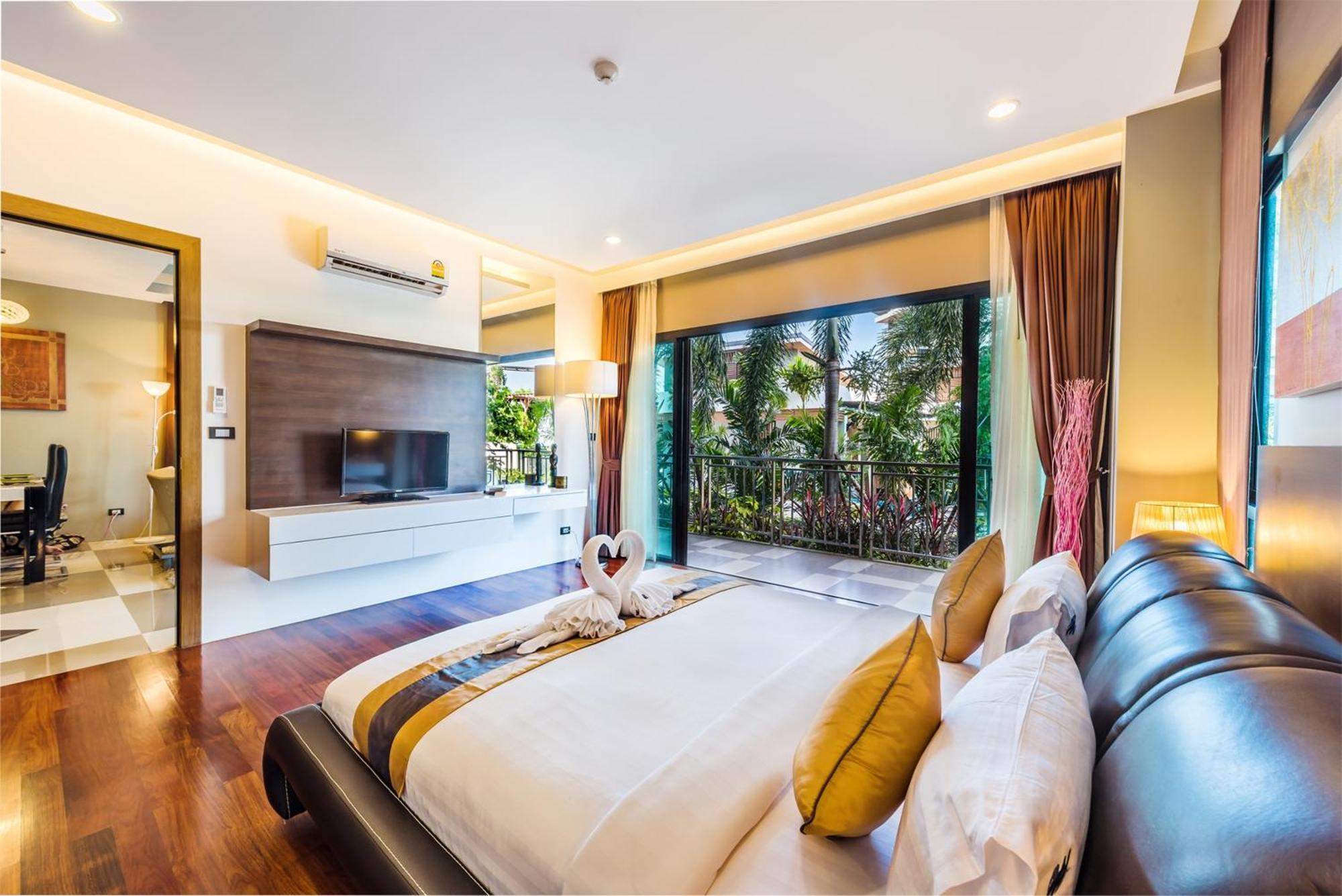 Chalong Miracle Lakeview Aparthotel 4*