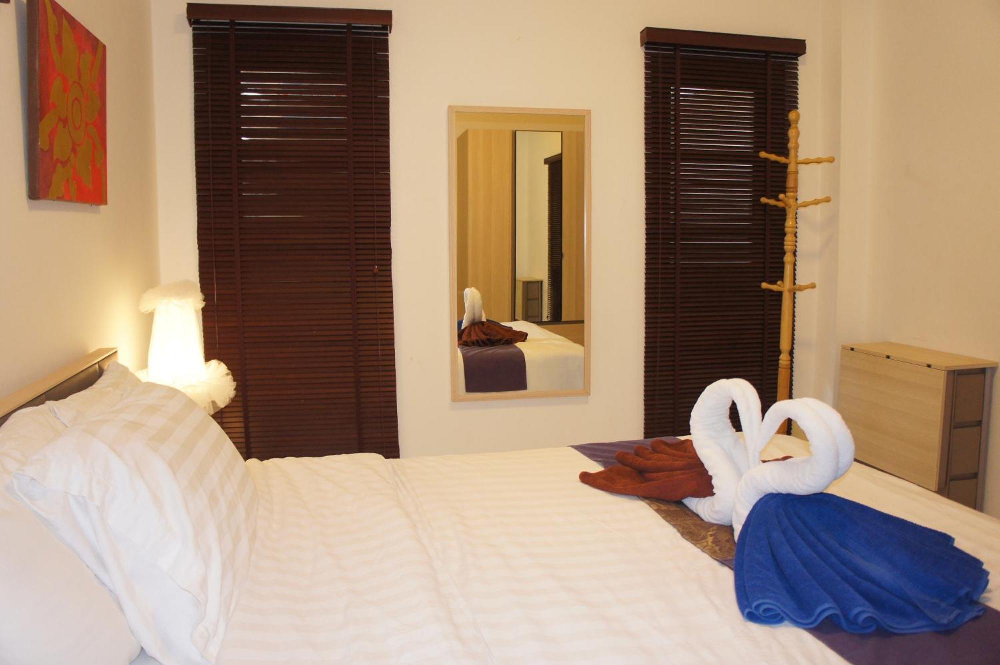 Phuket Gay Bed & Breakfast Kathu