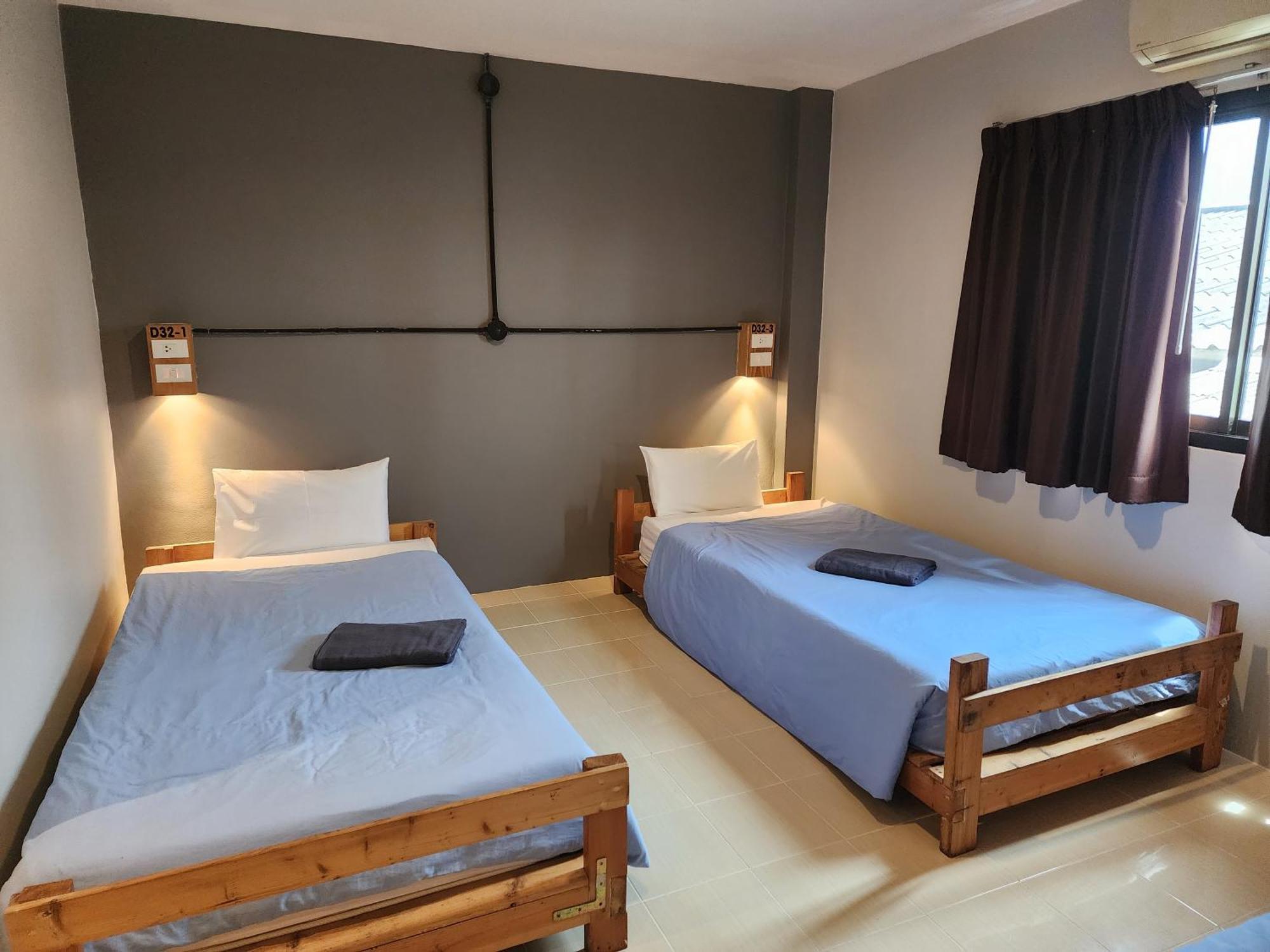 Hostel Dfeel House Patong