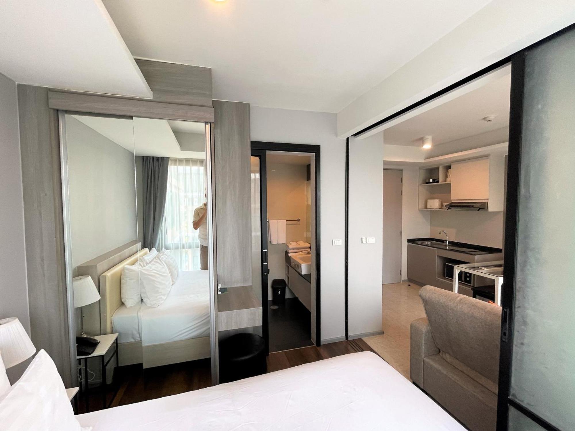 6th Avenue By Lofty * Surin Beach (Phuket)