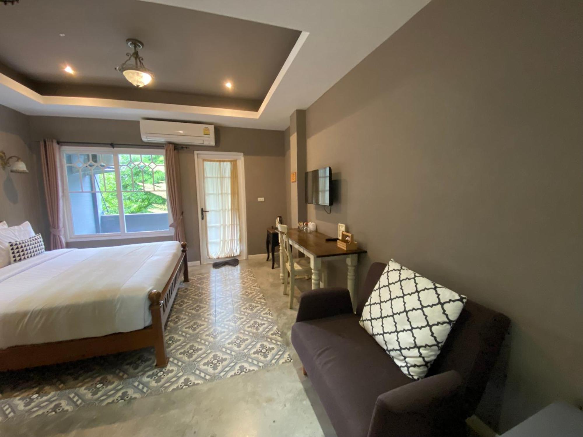 Perennial Resort 3*