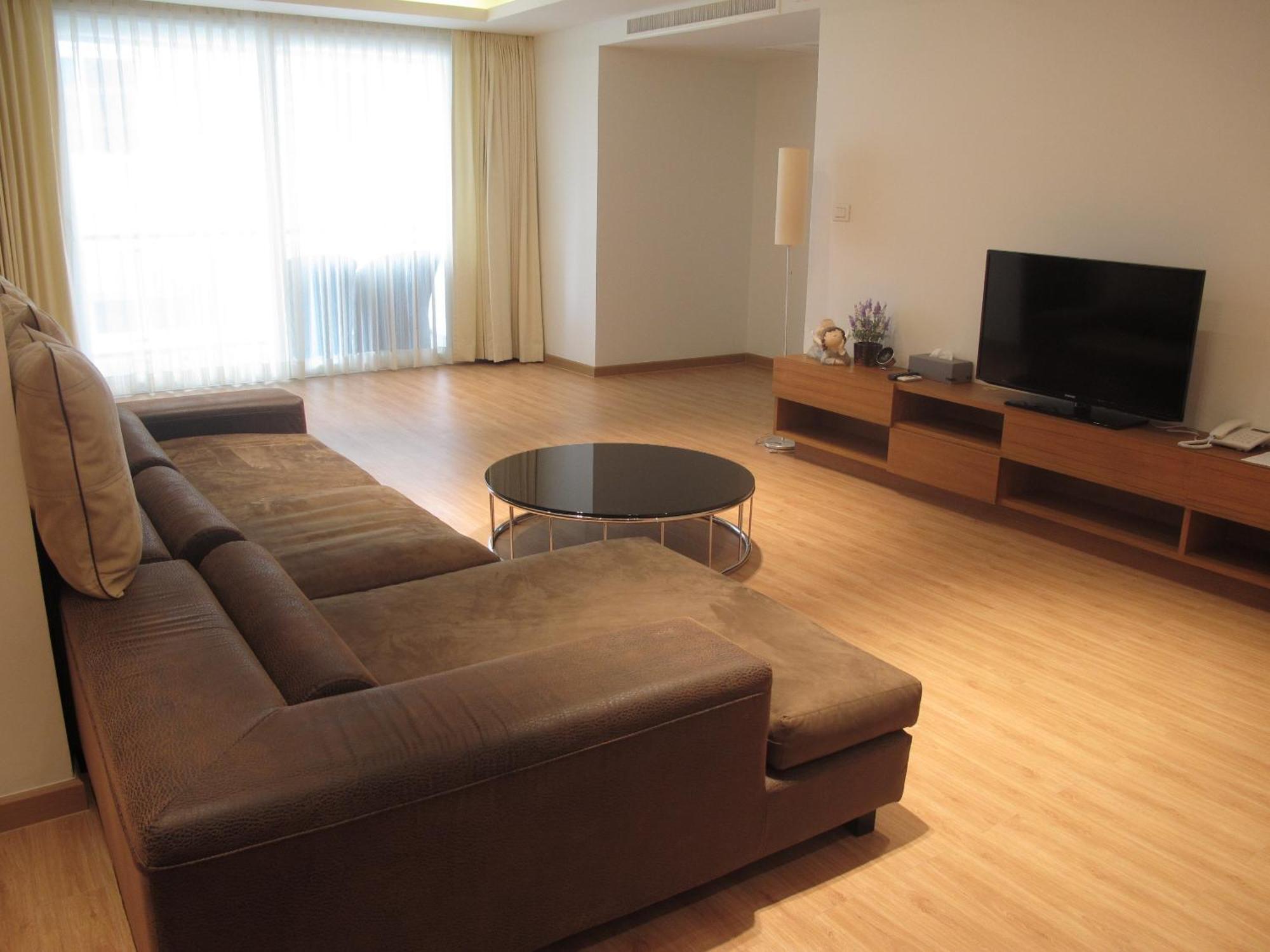 Aparthotel The Privilege 4*
