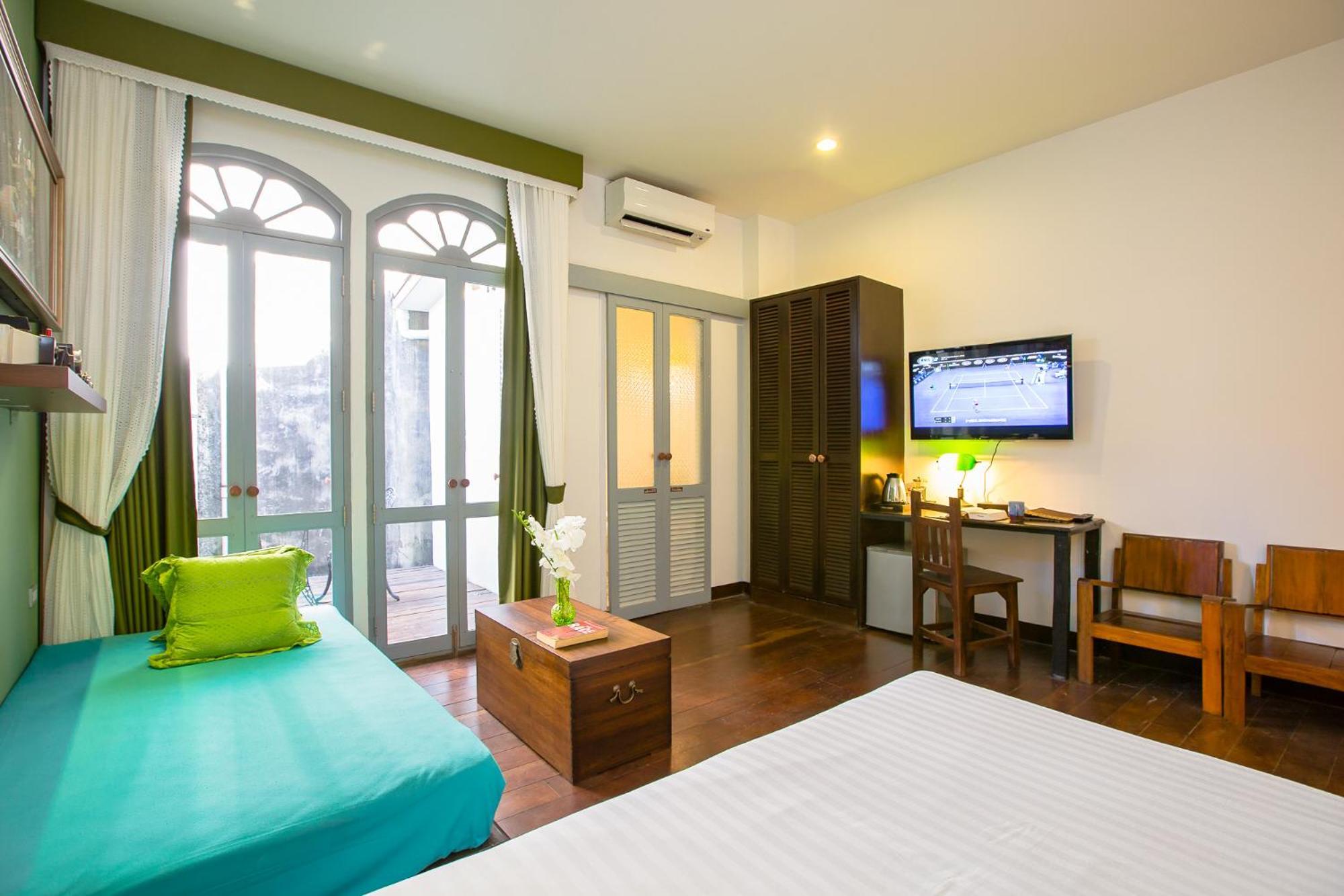 Hotel The Memory At On On